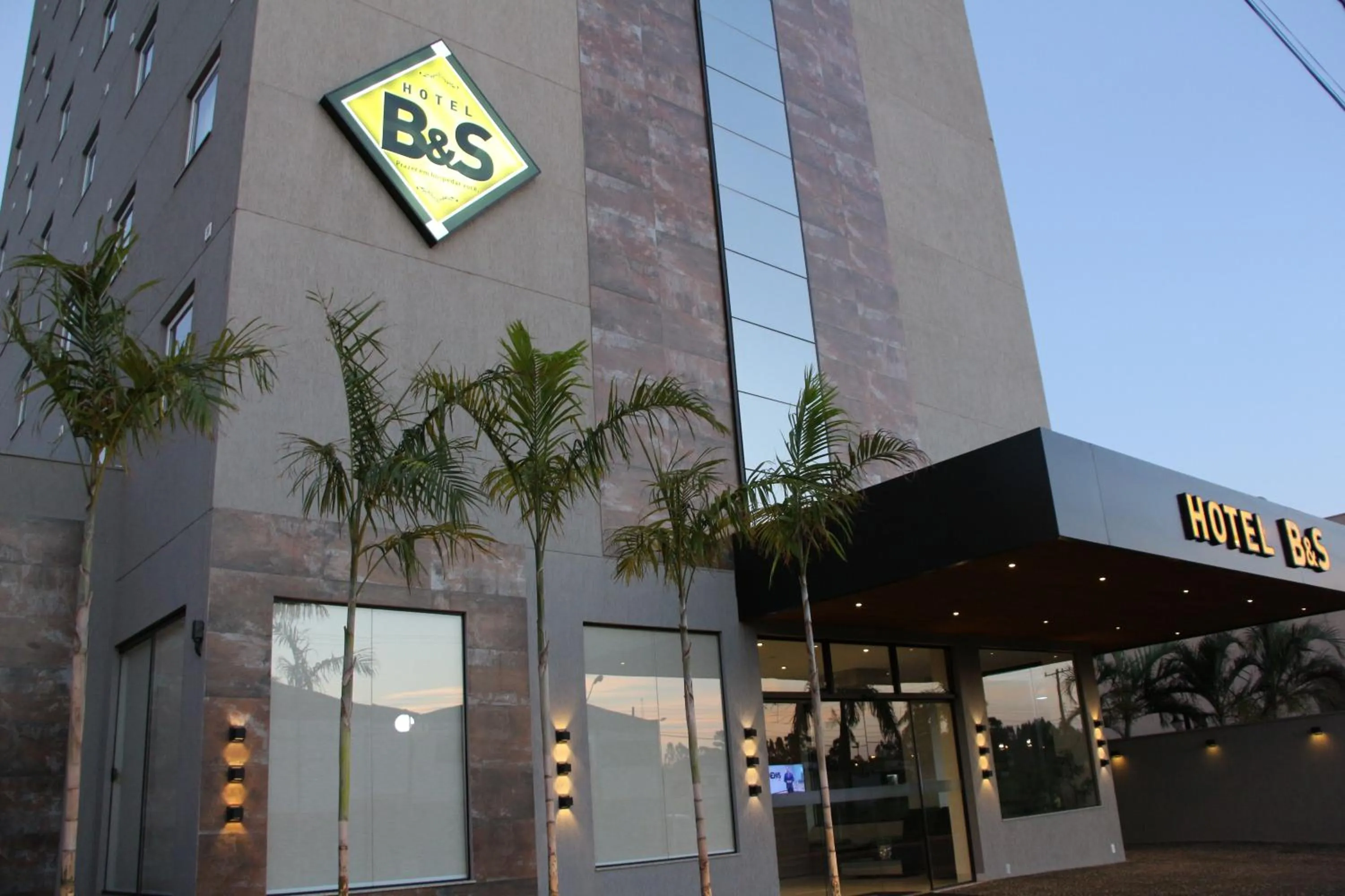 Property building in Hotel B&S