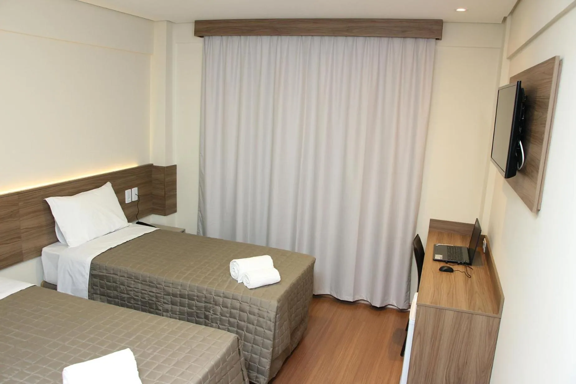 Bedroom in Hotel B&S