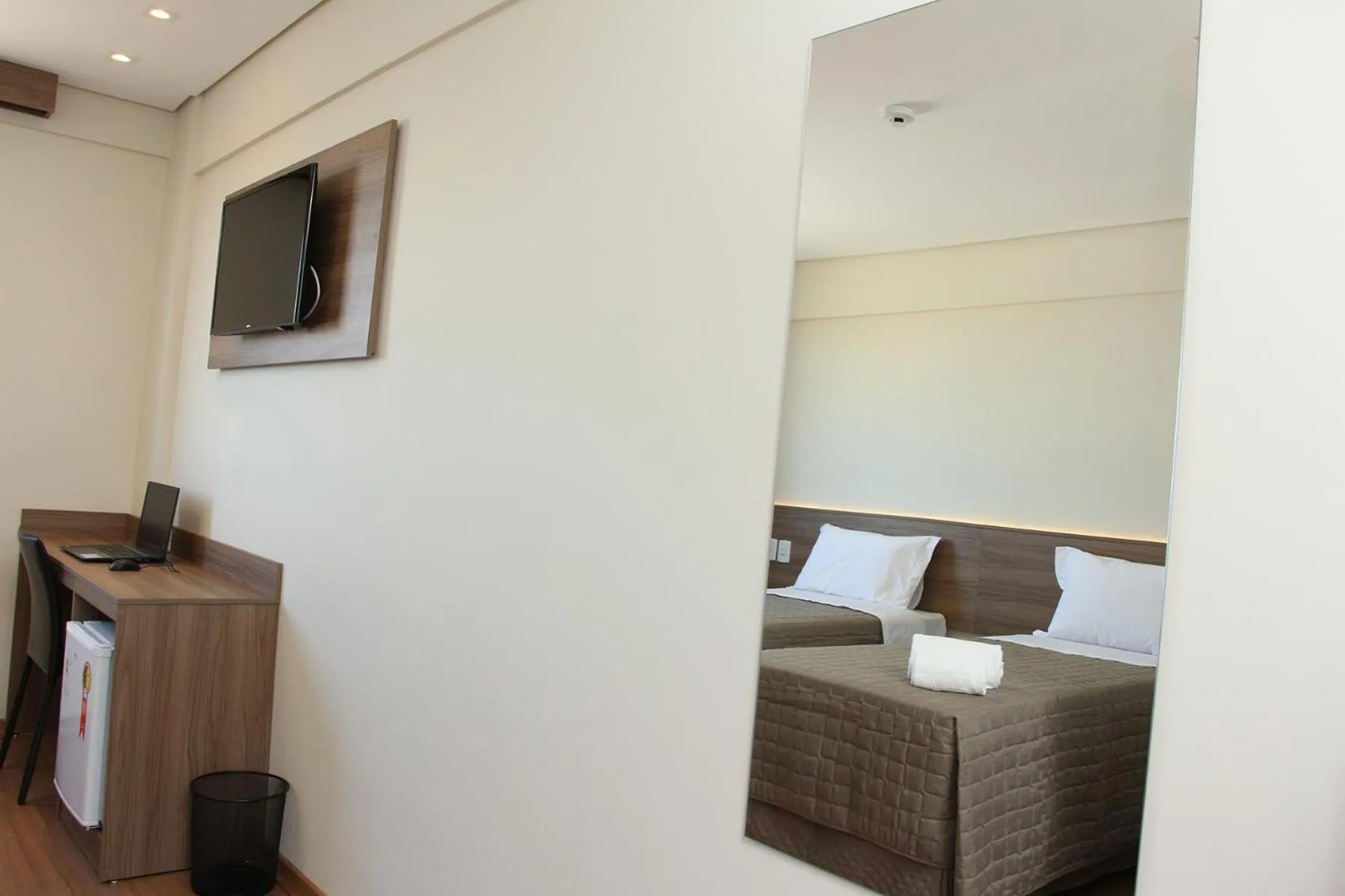 Bedroom in Hotel B&S