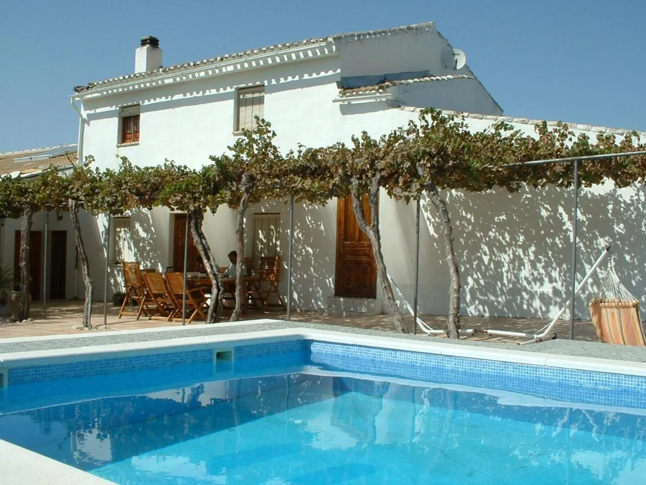 Property building in B&B Lasnavillasmm