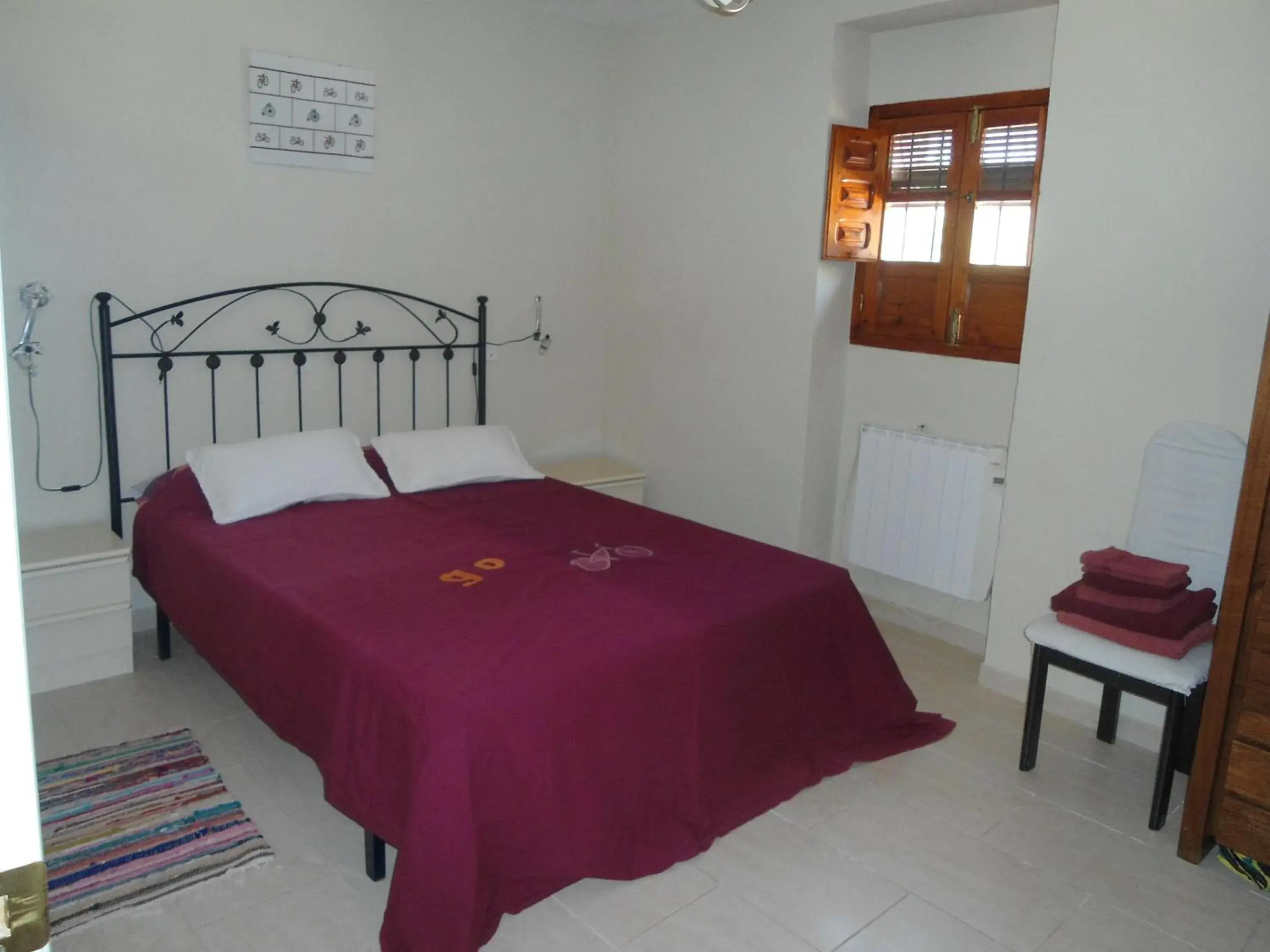 Large Double or Twin Room in B&B Lasnavillasmm Large Double or Twin Room in B&B Lasnavillasmm