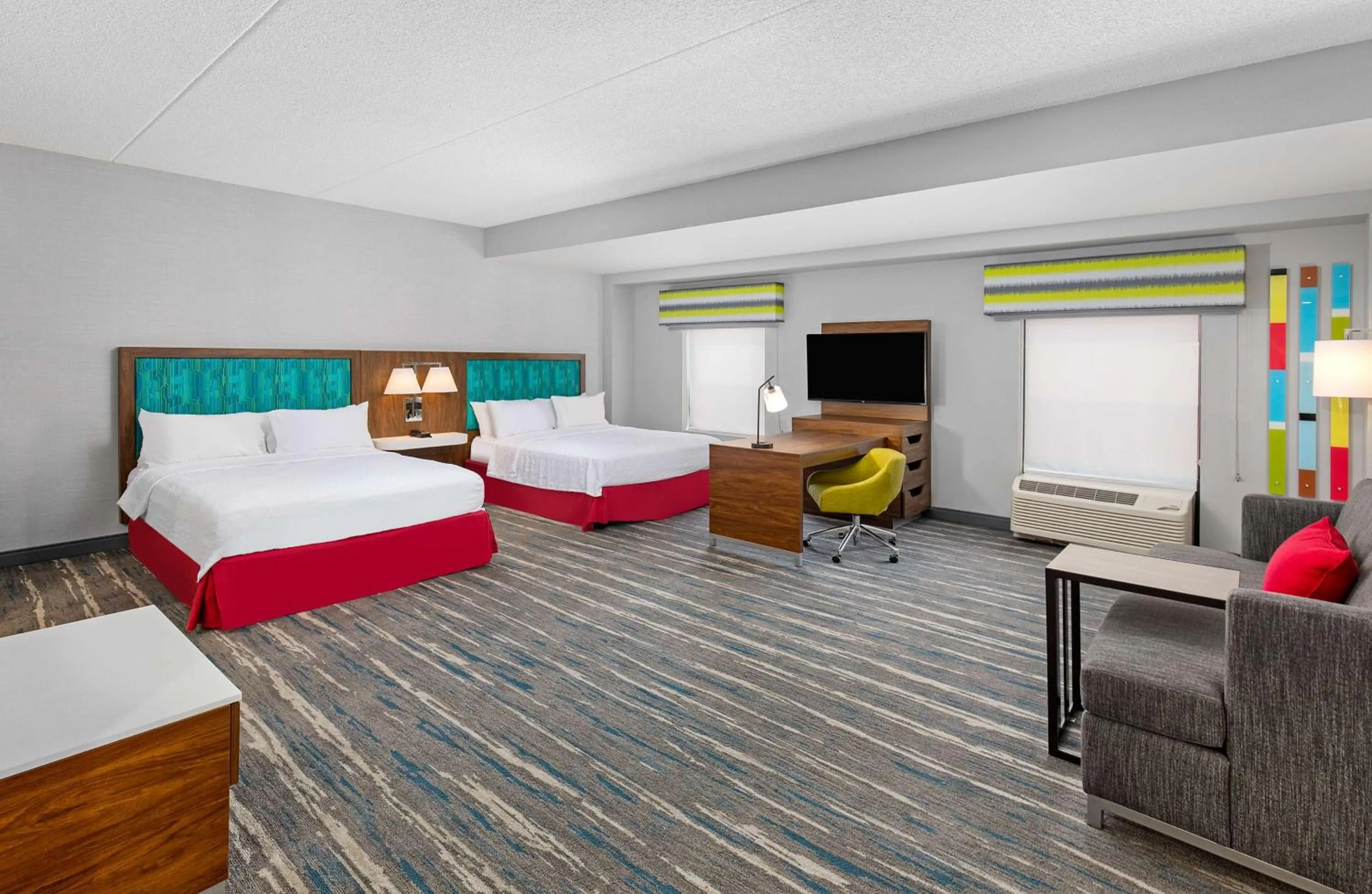 Bedroom, Bed in Hampton Inn Pikeville