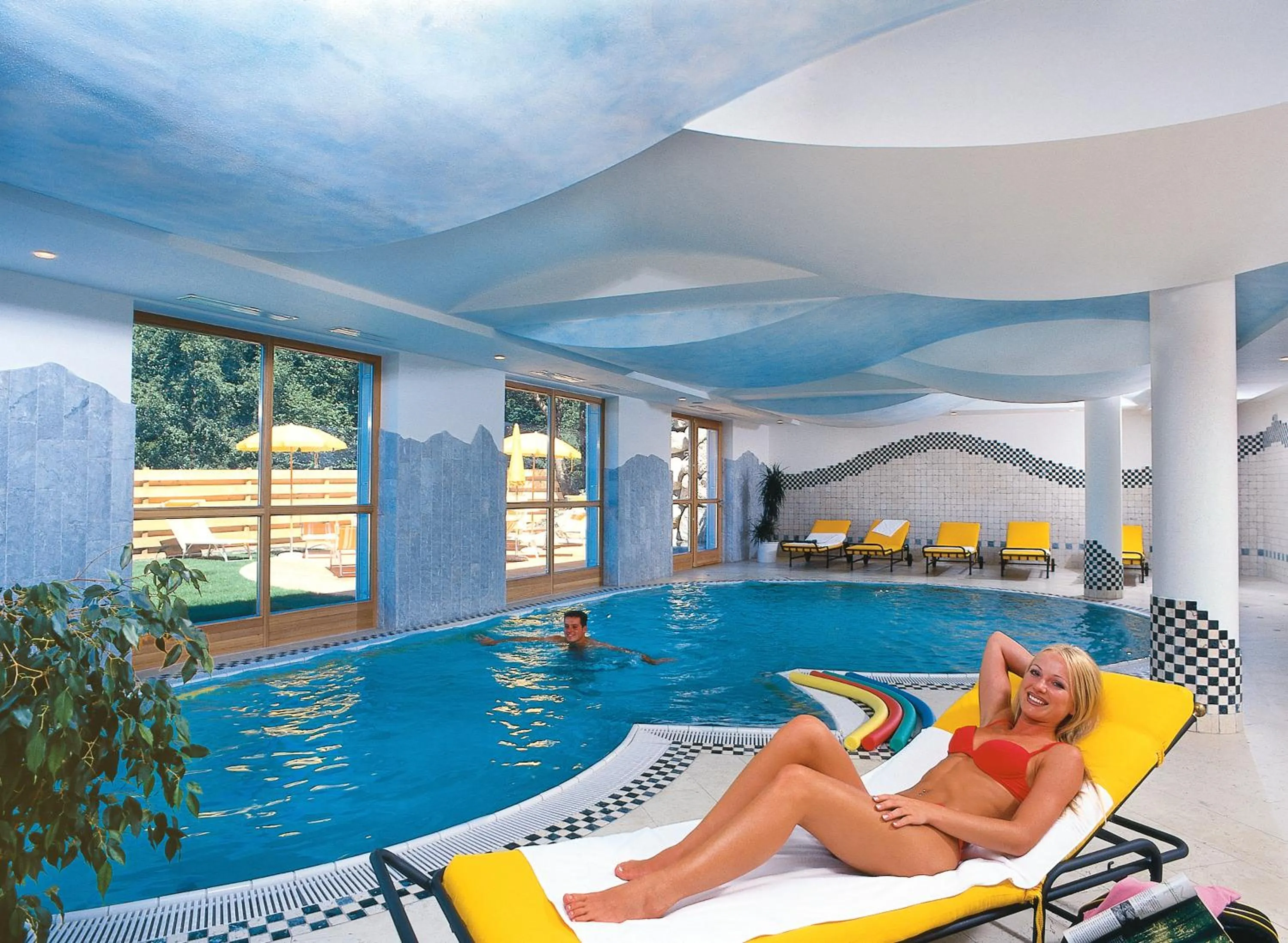 Pool view in Hotel Brötz