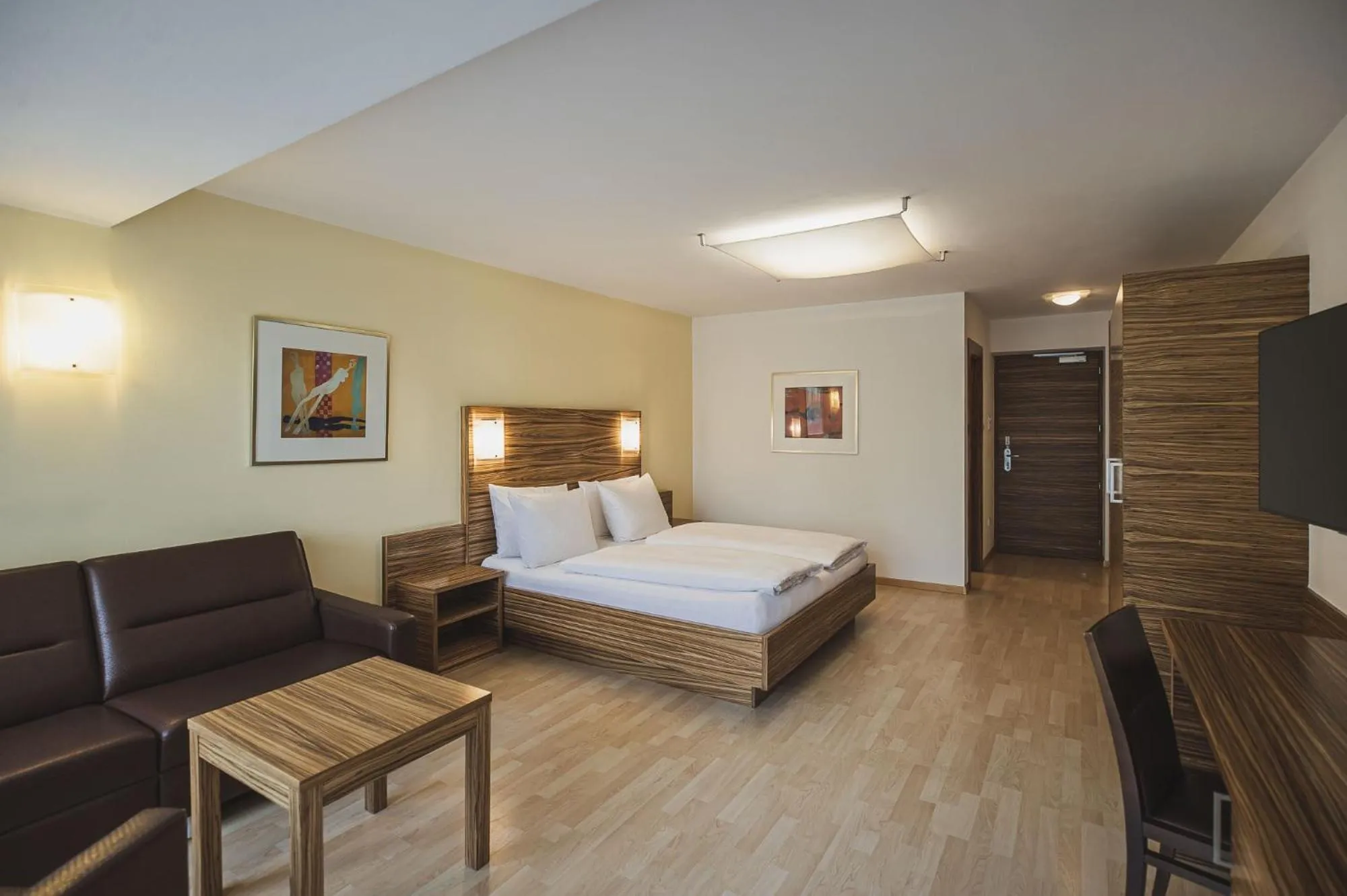 Bedroom, Bed in Hotel Brötz