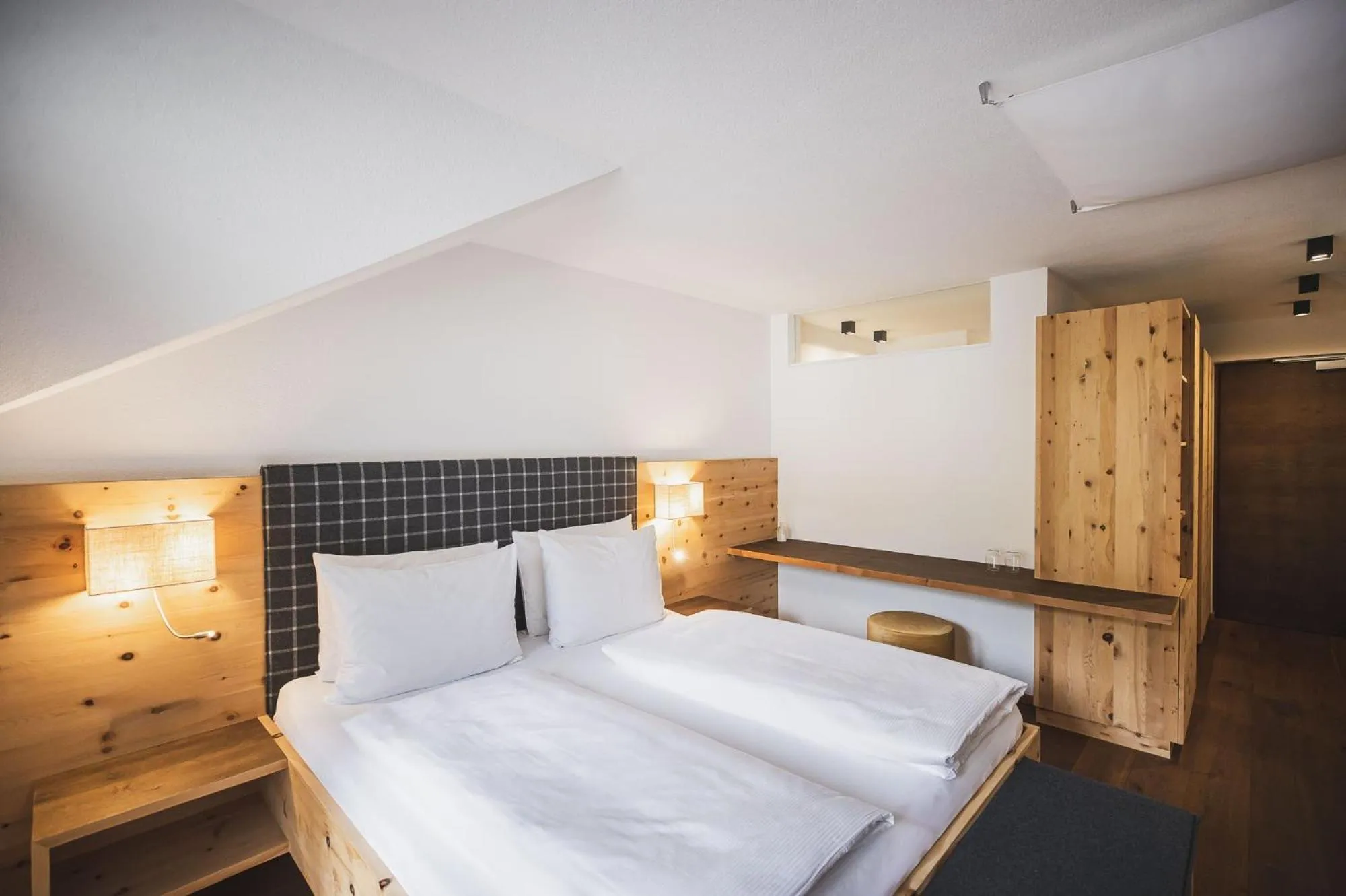 Photo of the whole room, Bed in Hotel Brötz