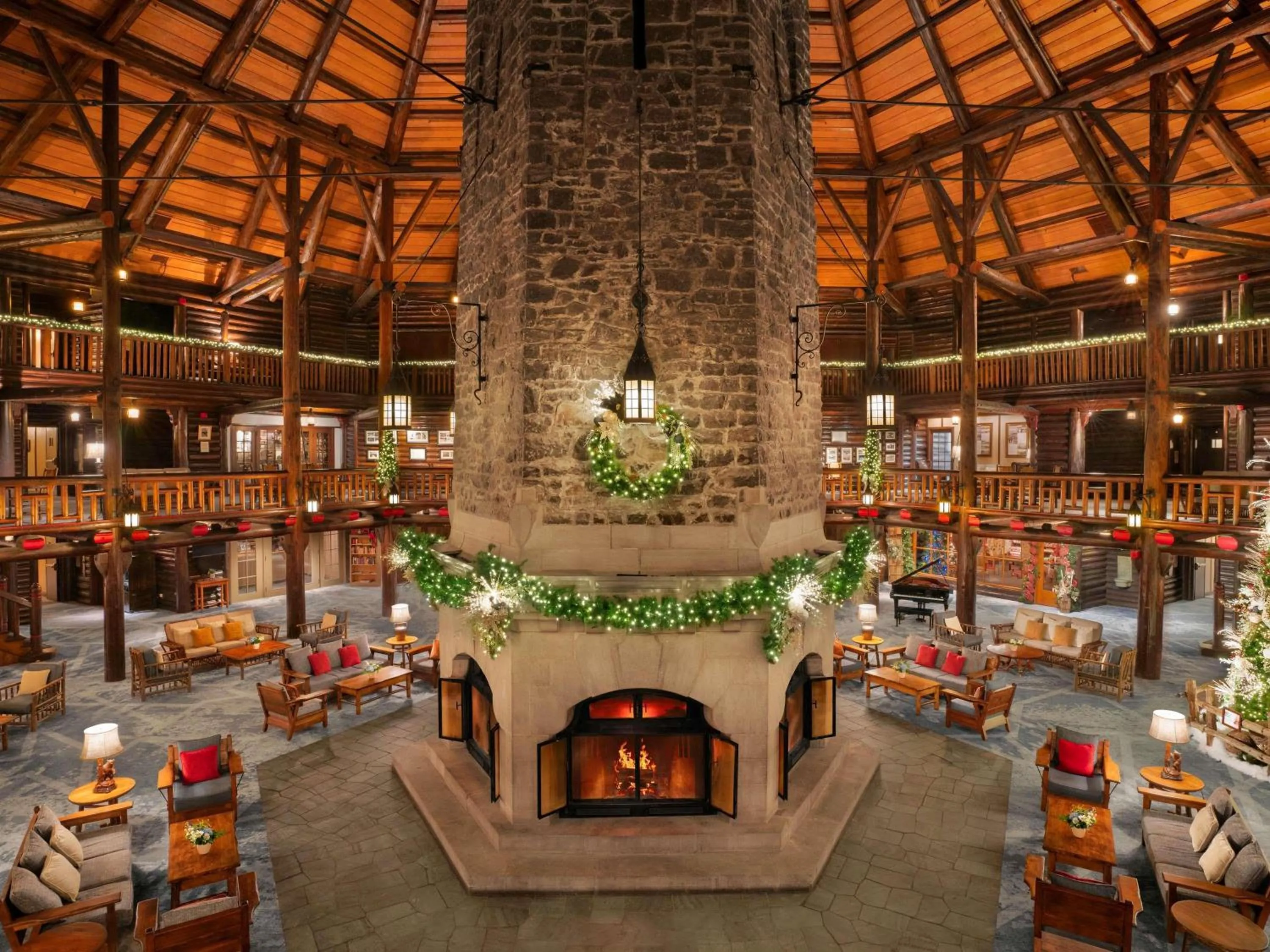 Property building in Fairmont Le Chateau Montebello