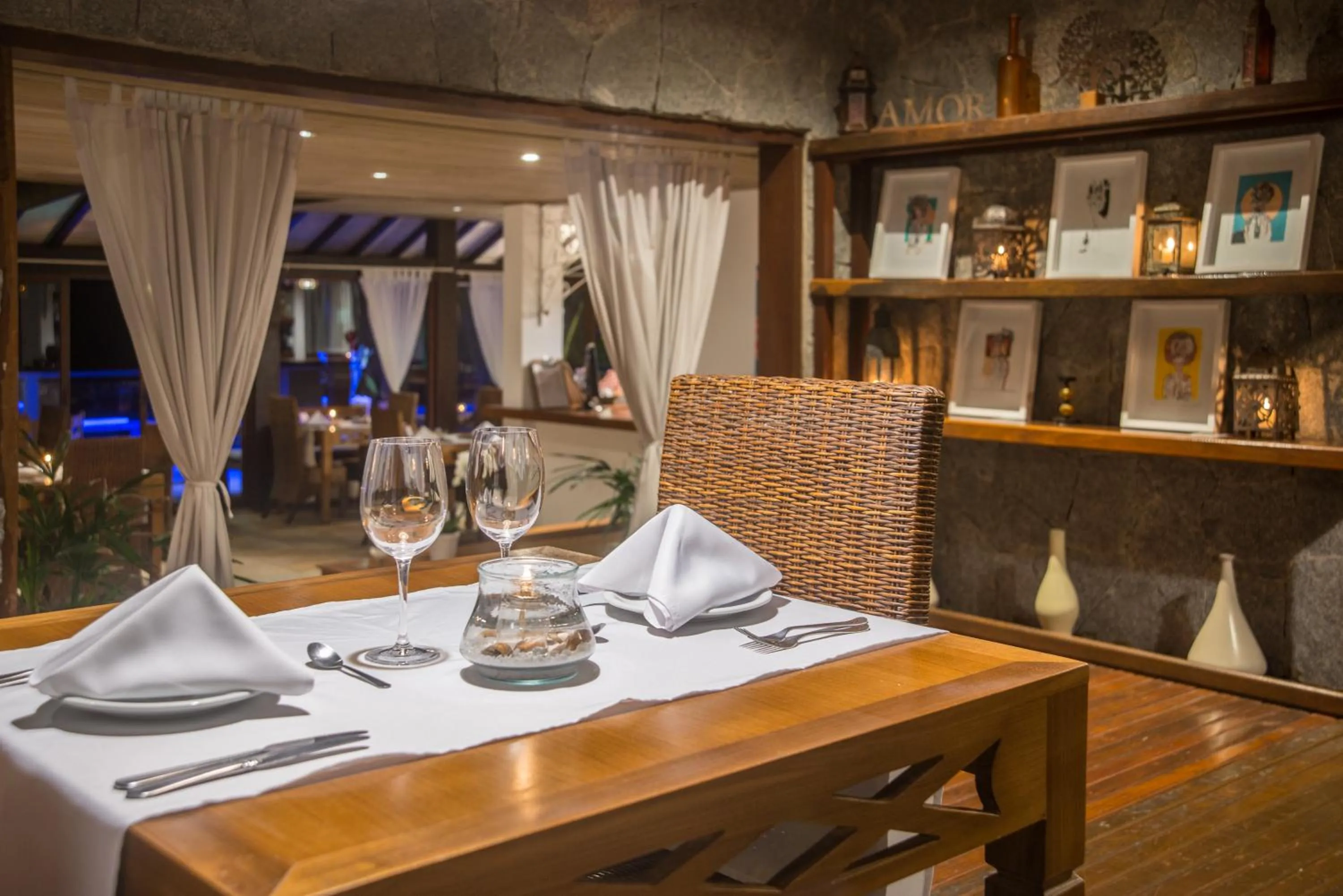Restaurant/places to eat in La Pedrera Small Hotel & Spa