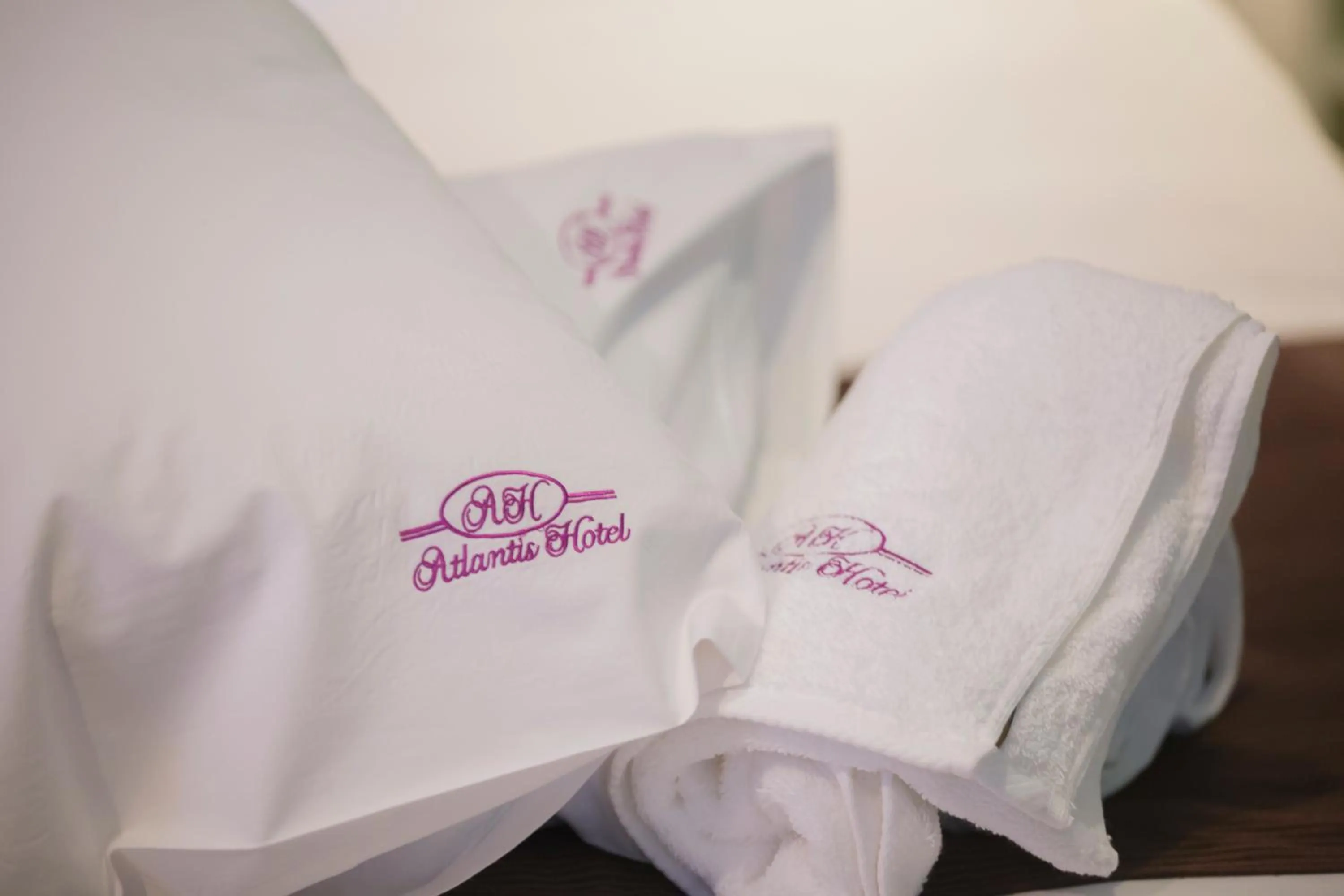 Logo/Certificate/Sign in Atlantis