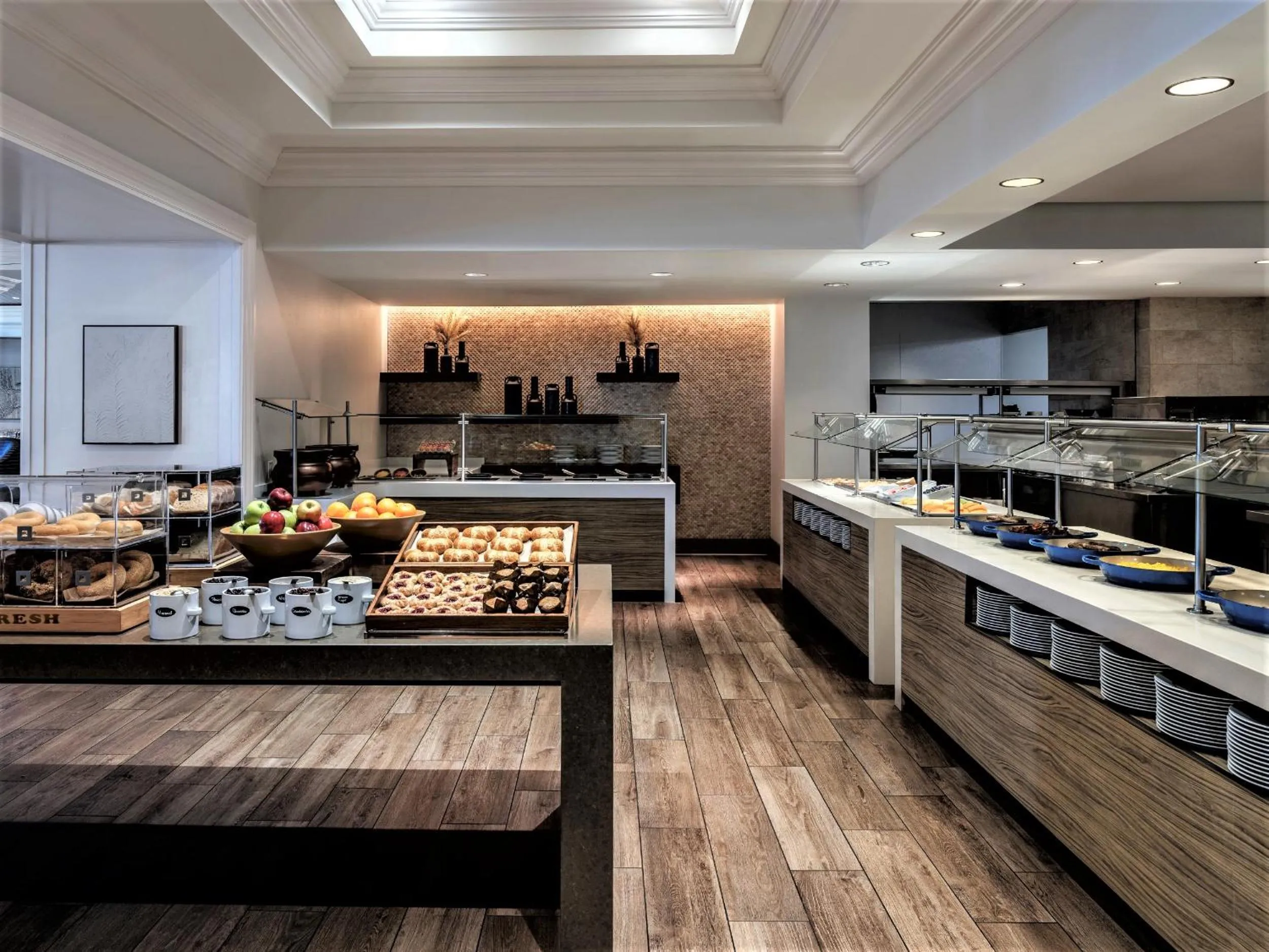 Restaurant/places to eat in Hyatt Regency Coconut Point Resort & Spa Near Naples