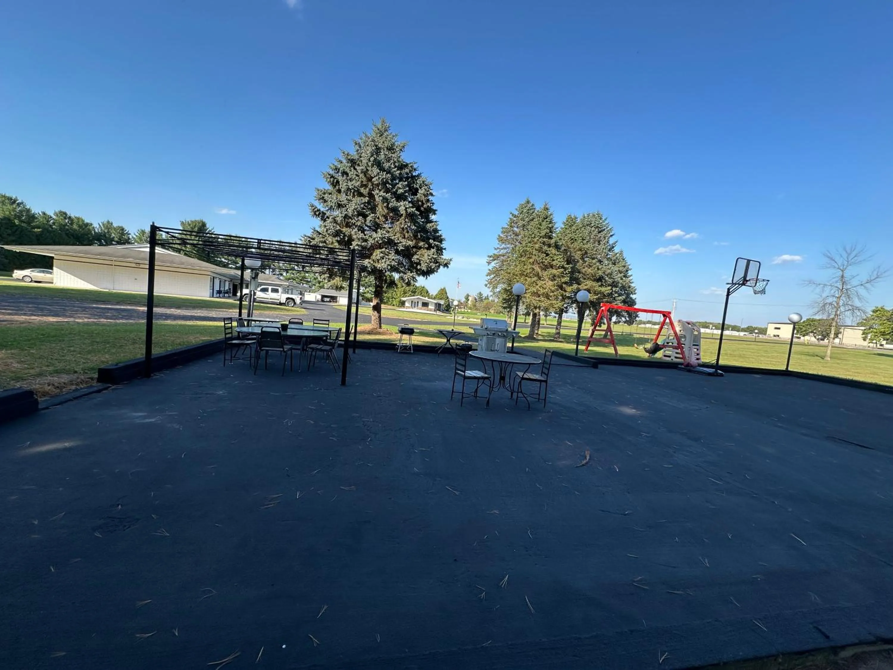 Patio in Skyview Motel - Prairie du Sac