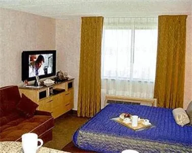 Bed in Boardwalk Resorts- La Sammana