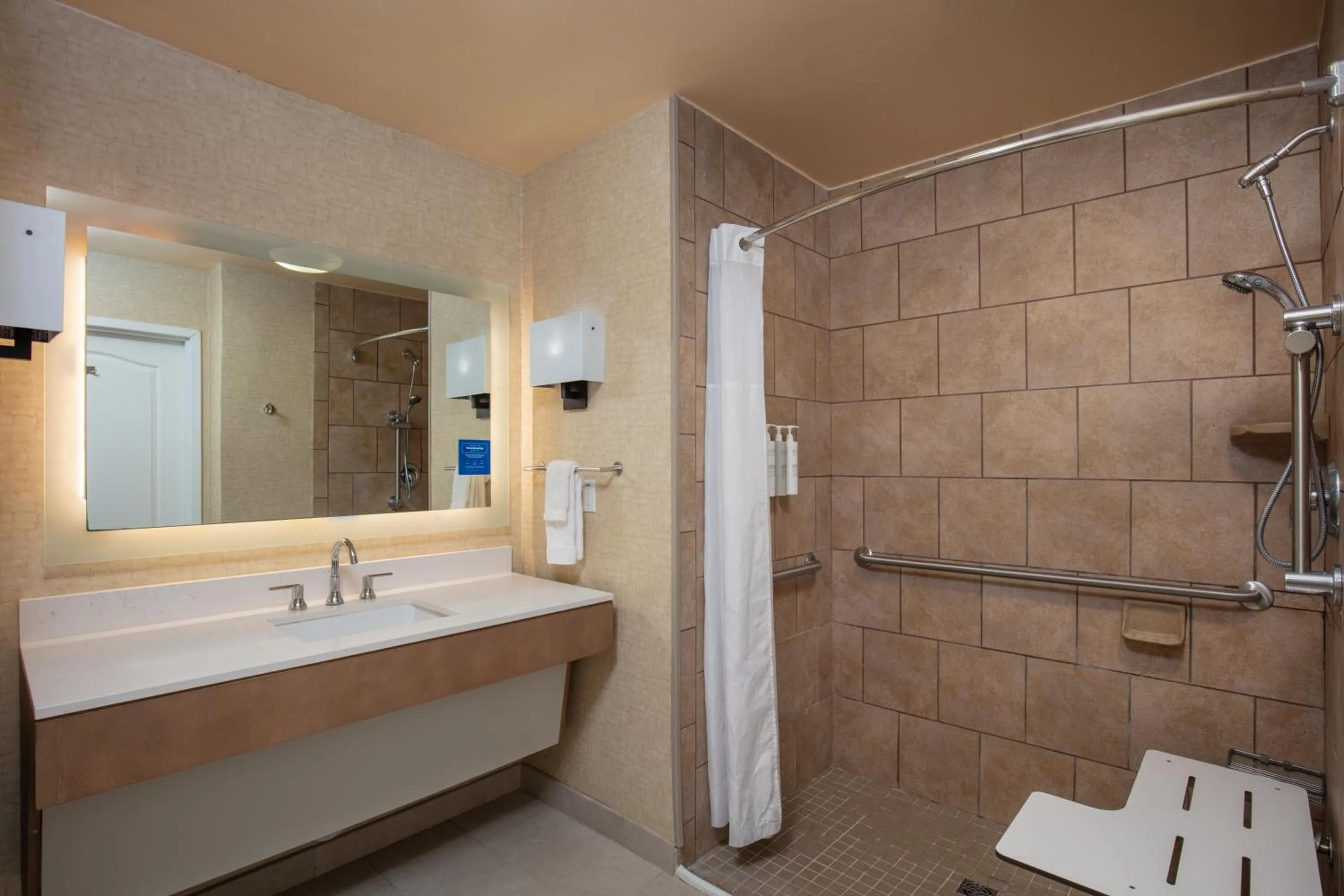 Bathroom in Homewood Suites by Hilton Fairfield-Napa Valley Area