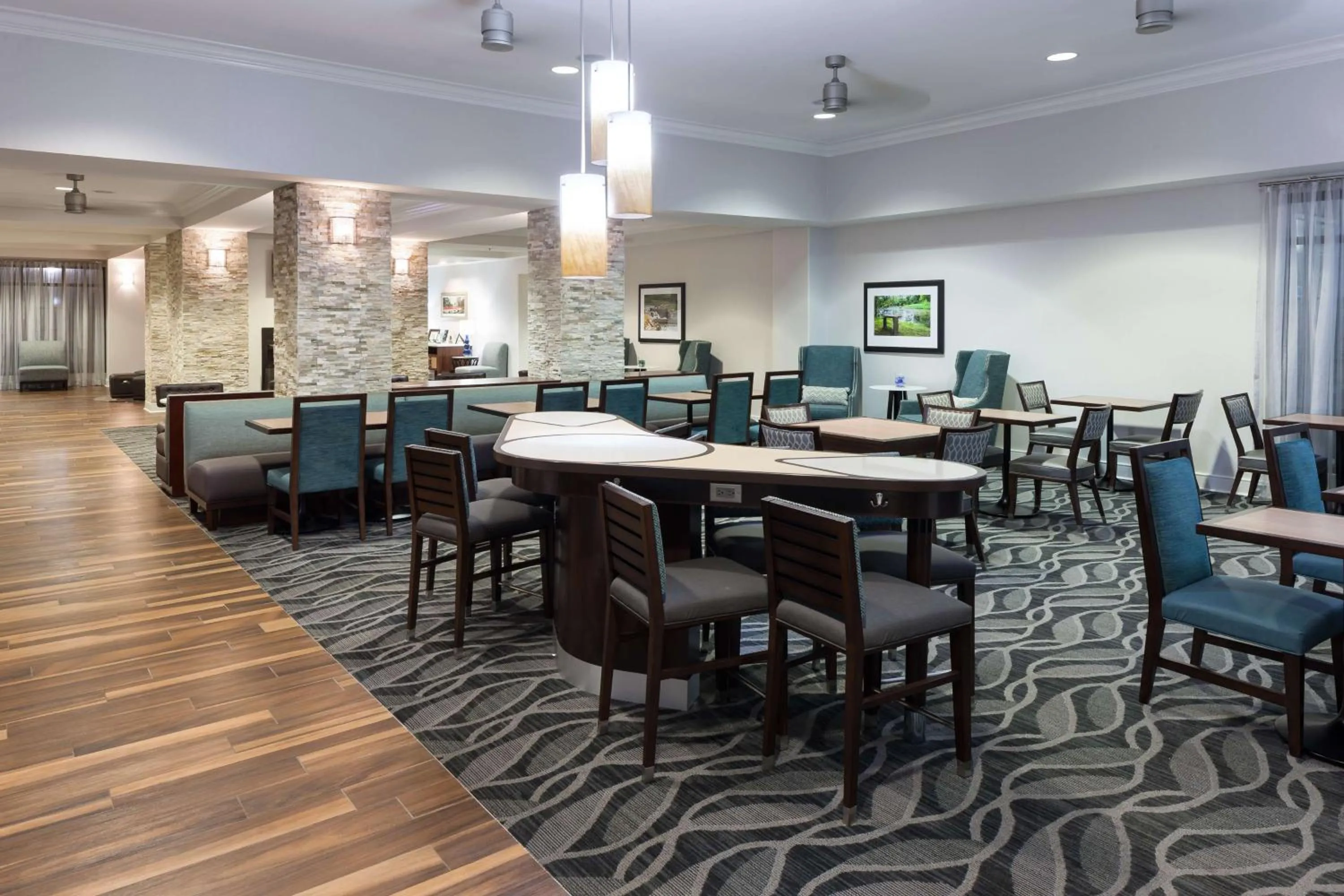 Breakfast in Homewood Suites by Hilton Huntsville-Village of Providence