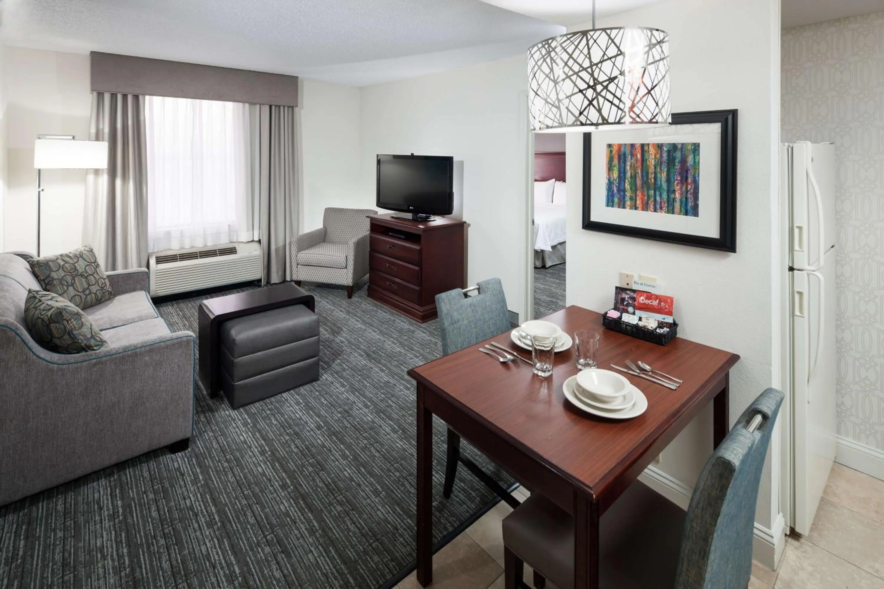 Living room in Homewood Suites by Hilton Huntsville-Village of Providence