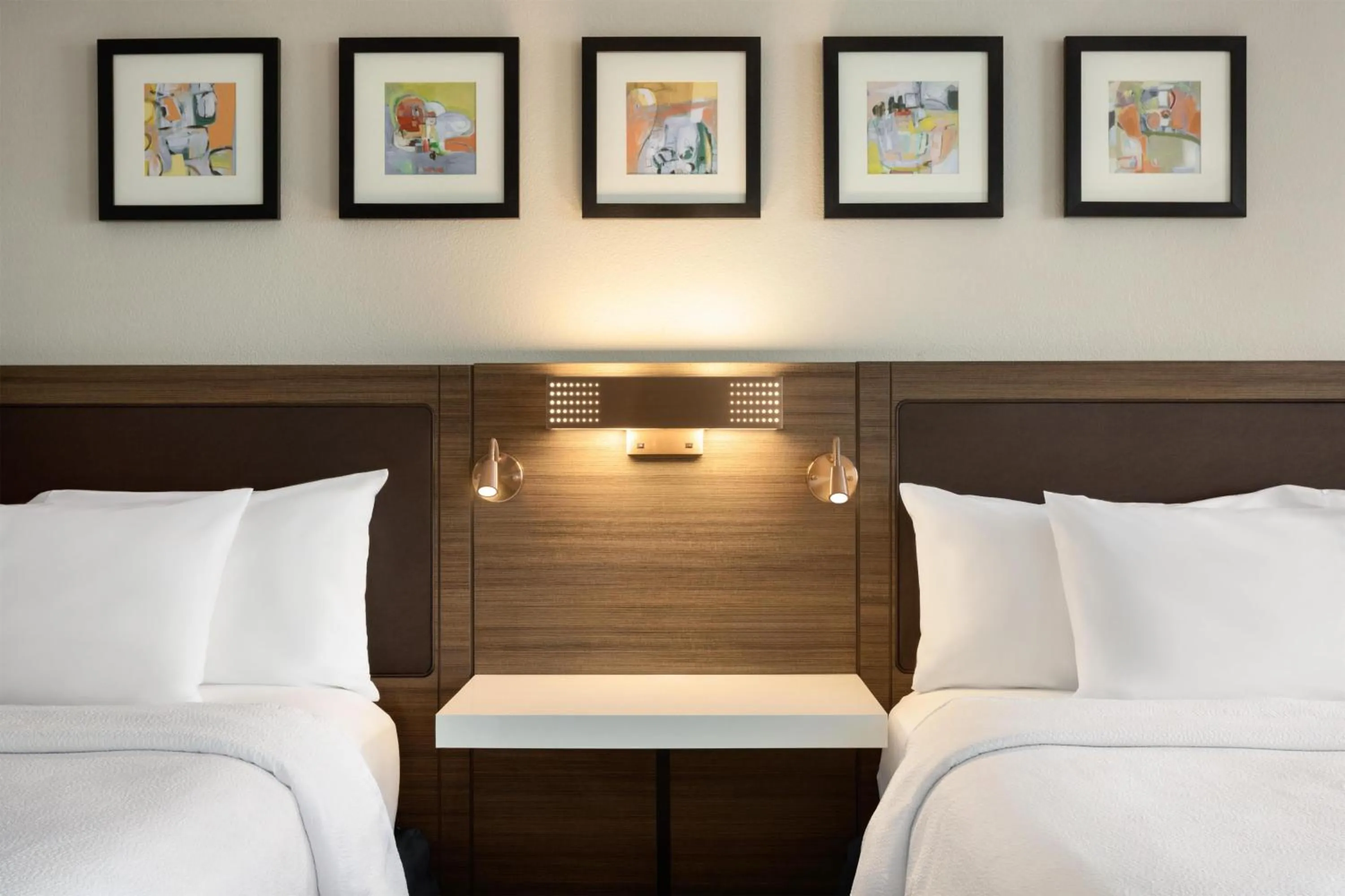 Bed in Hilton Garden Inn Fort Myers Airport/FGCU