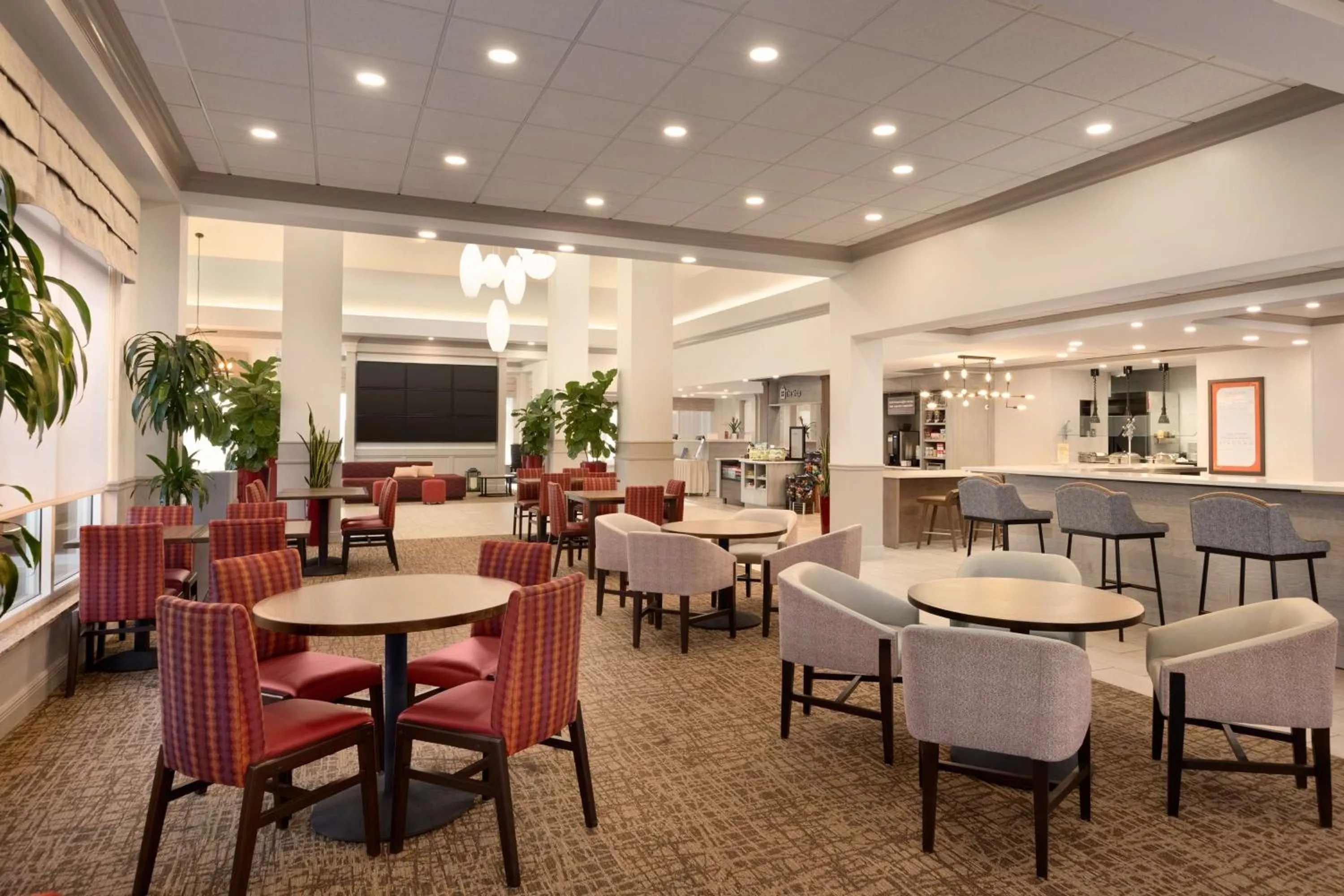 Restaurant/places to eat in Hilton Garden Inn Fort Myers Airport/FGCU
