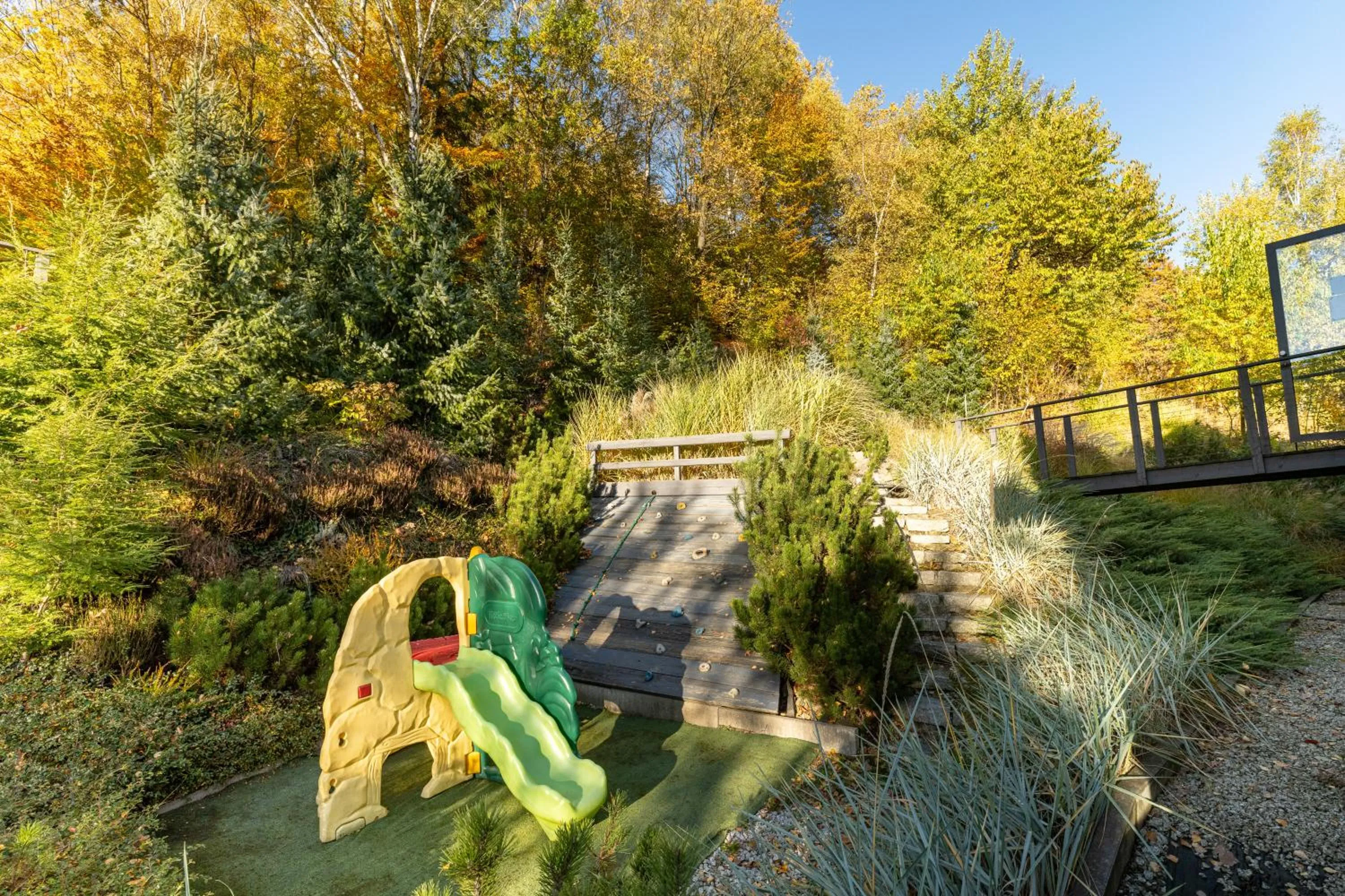 Children play ground in Apartamenty Willowa