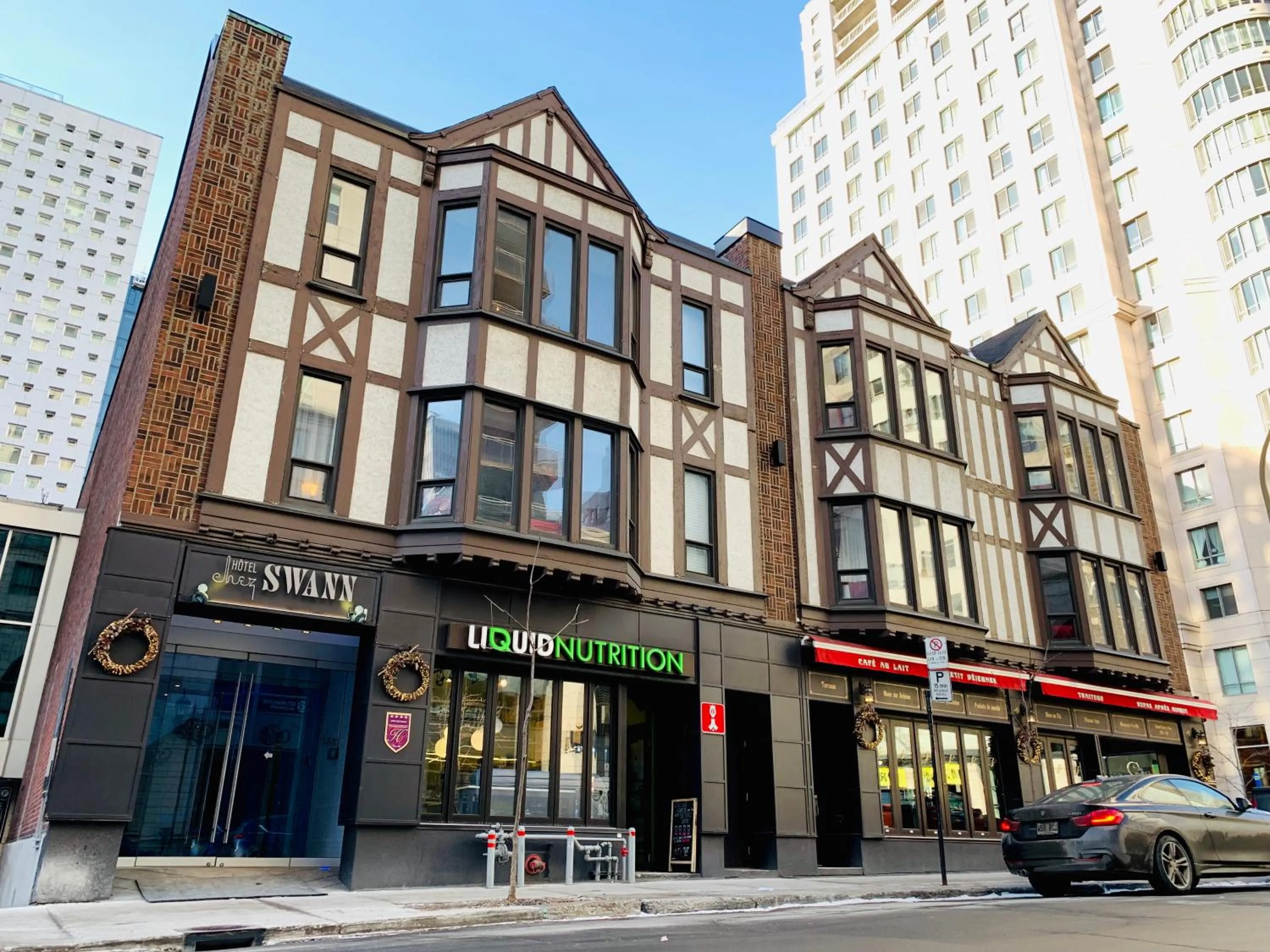 Facade/entrance in Hotel Chez Swann