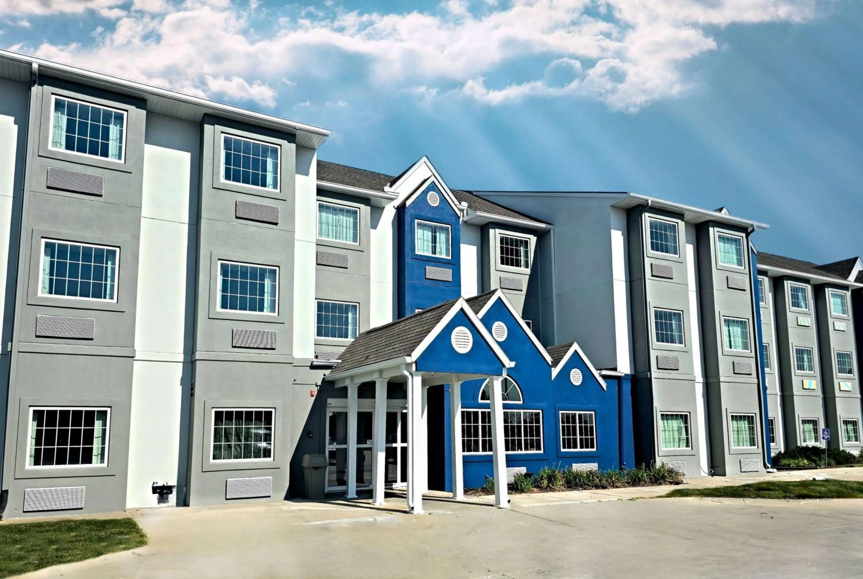 Property building in Microtel Inn & Suites by Wyndham Bluffs