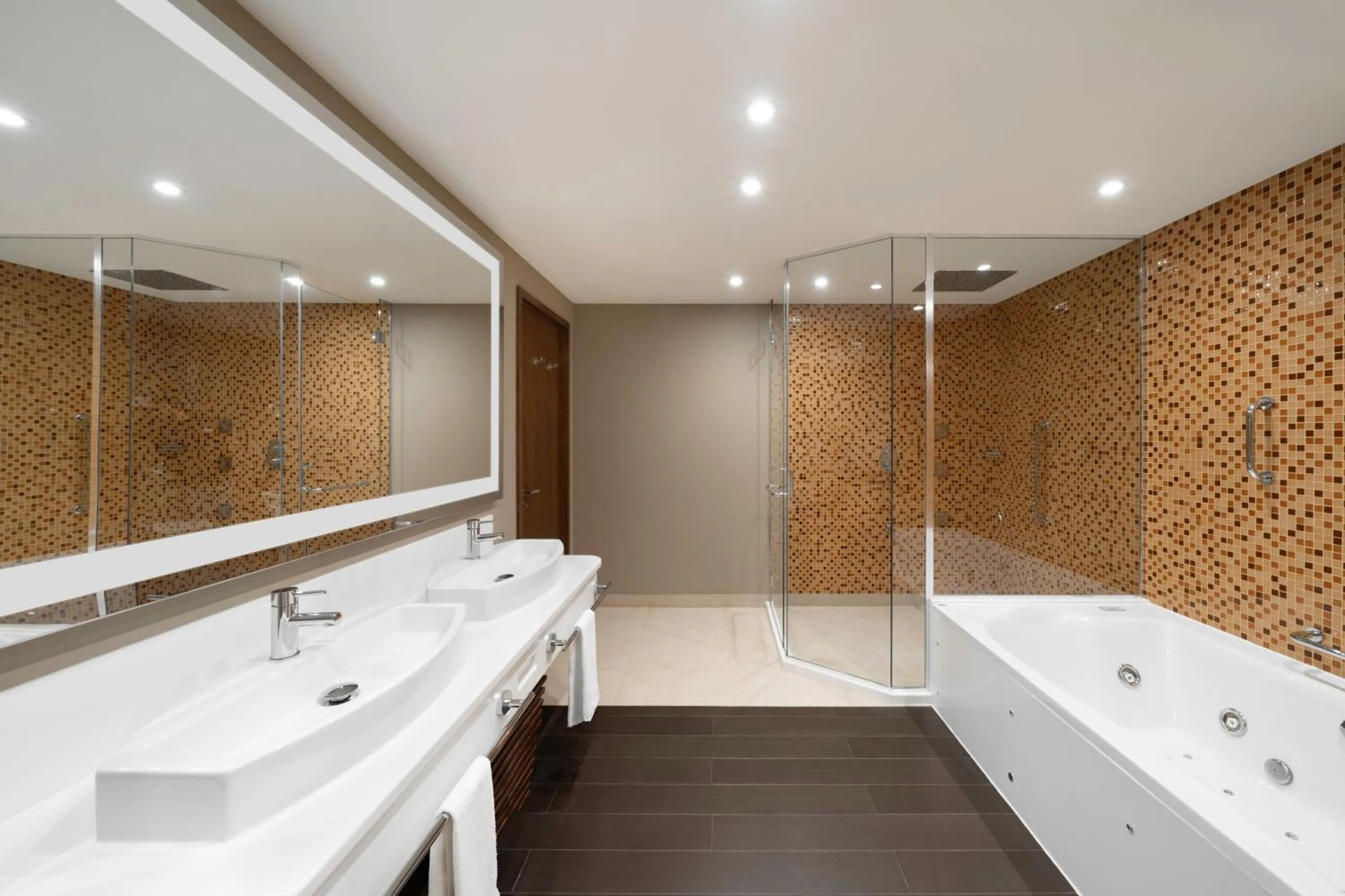 Bathroom in Crowne Plaza Hotel Riyadh Minhal, an IHG Hotel