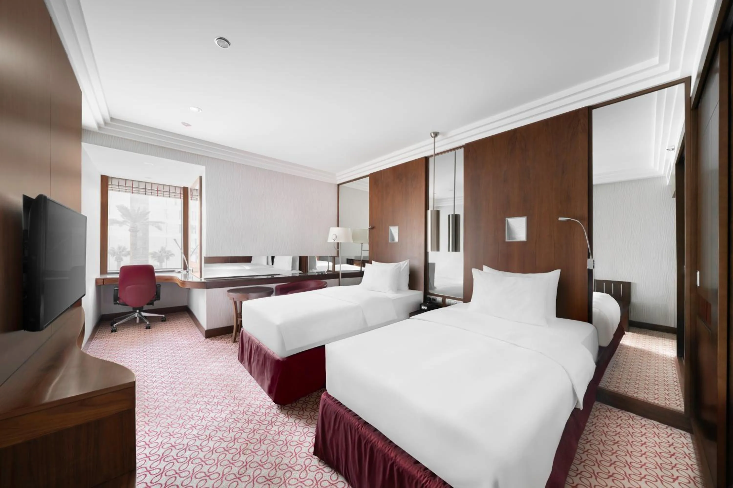 Bedroom, Bed in Crowne Plaza Hotel Riyadh Minhal, an IHG Hotel