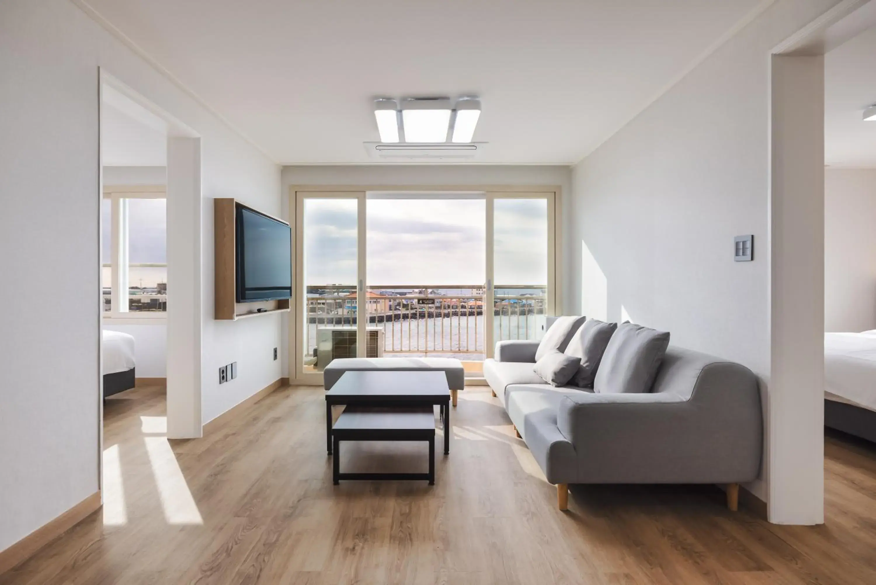 Kensington Royal Suite with Ocean View in Kensington Resort Jeju Hanlim Kensington Royal Suite with Ocean View in Kensington Resort Jeju Hanlim