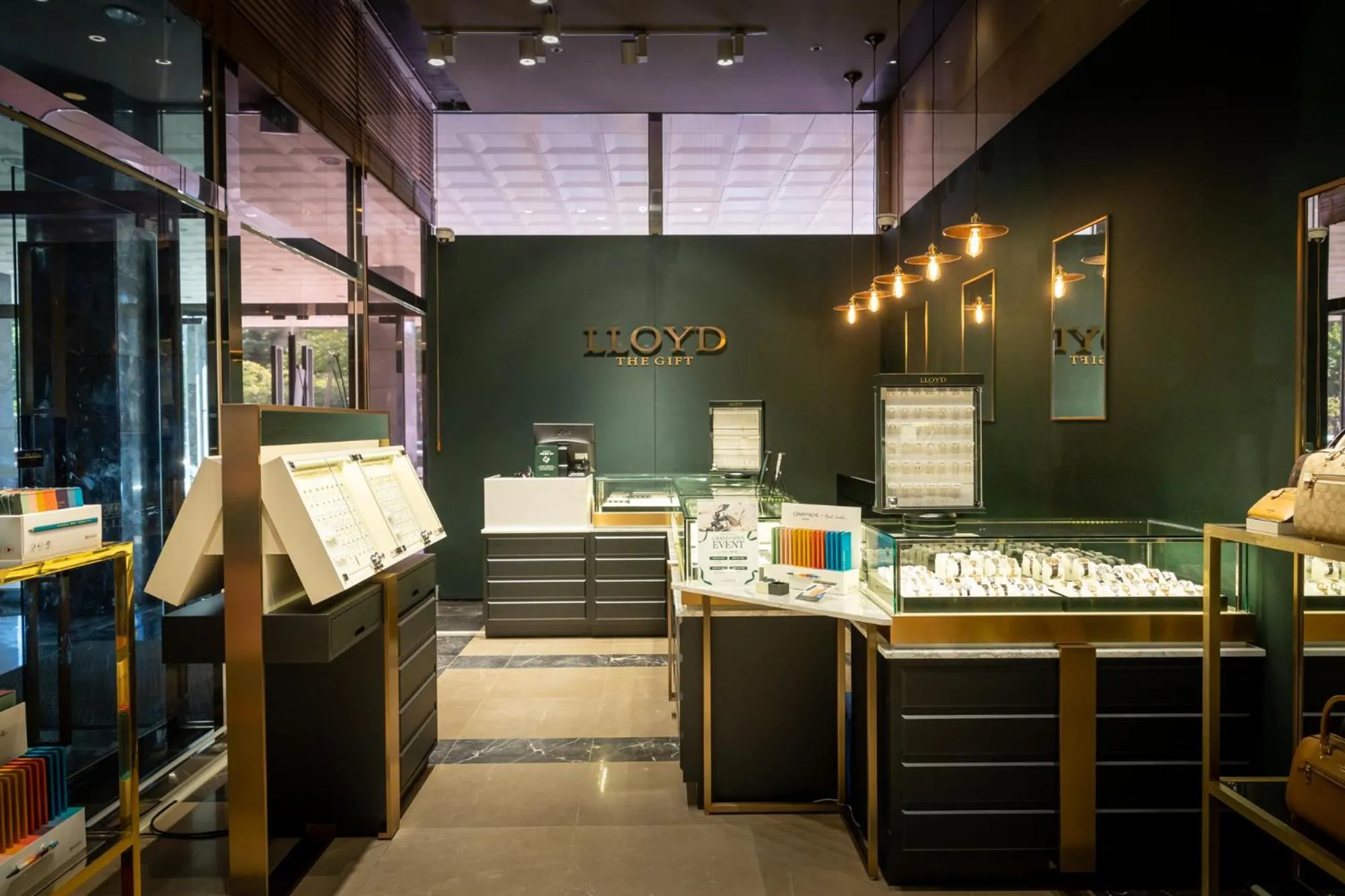 Kensington Resort Seorak Beach