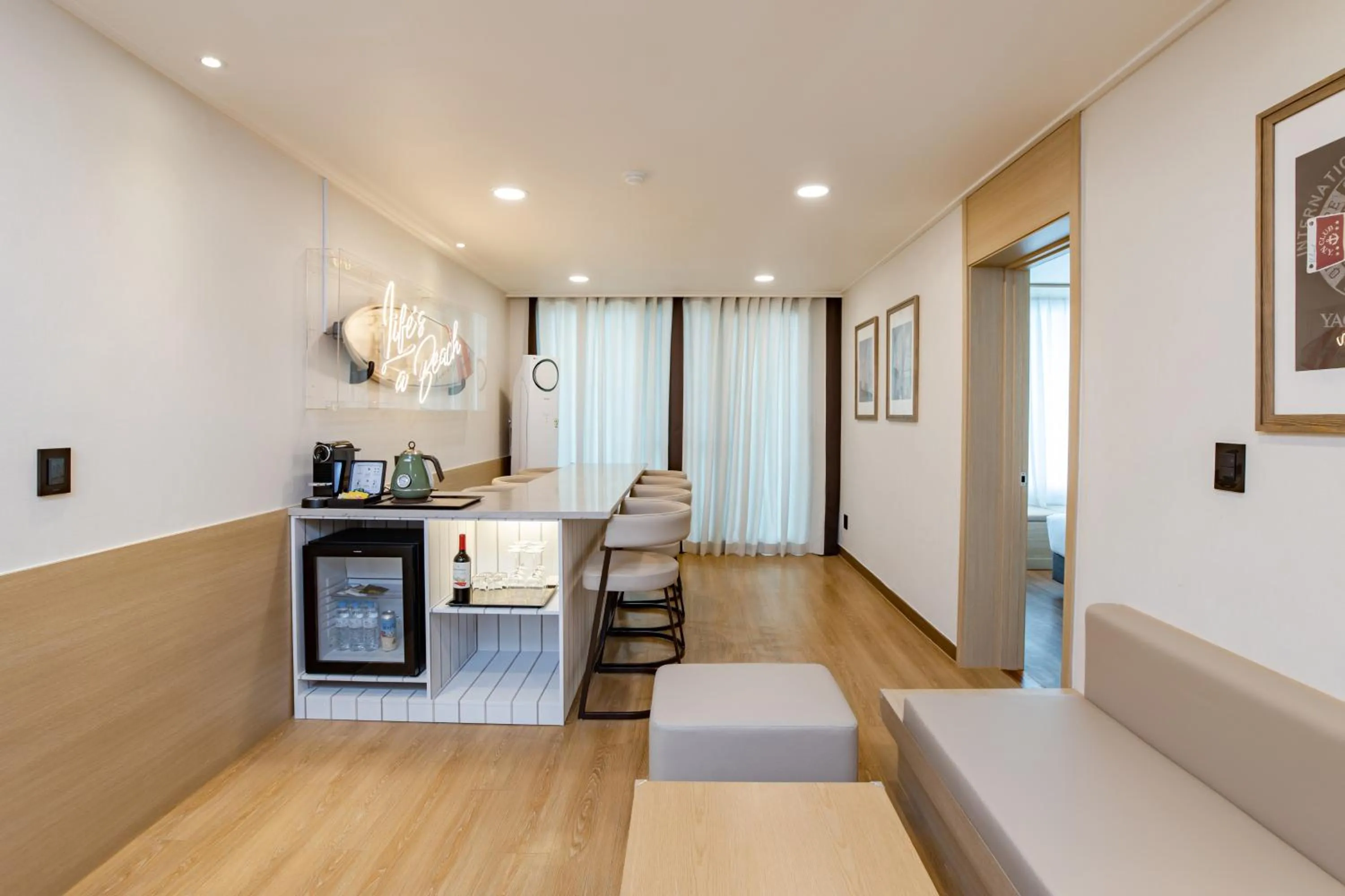 Kensington Resort Seorak Beach