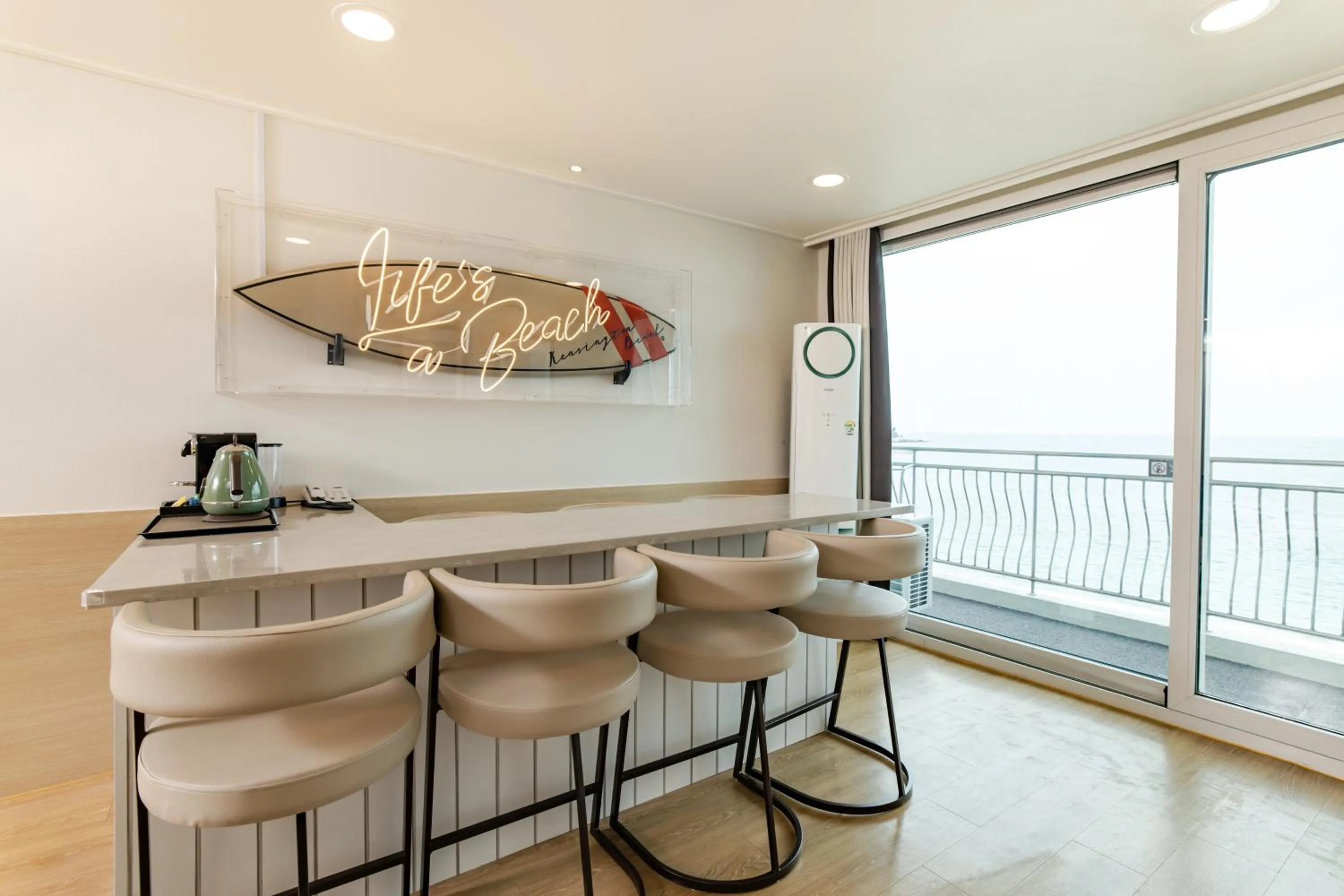 Kensington Resort Seorak Beach