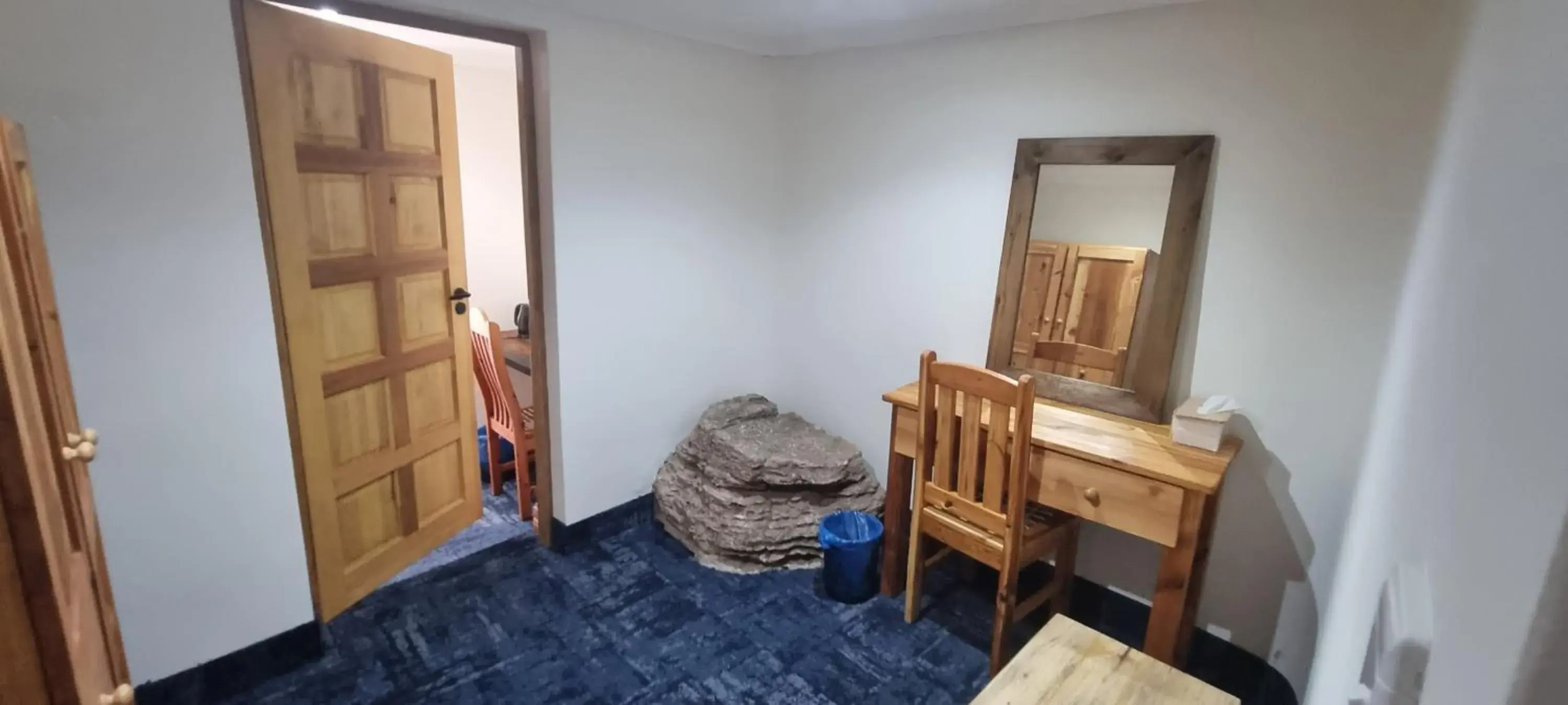 Comfort Twin Room in The Highlander Hotel Dullstroom Comfort Twin Room in The Highlander Hotel Dullstroom