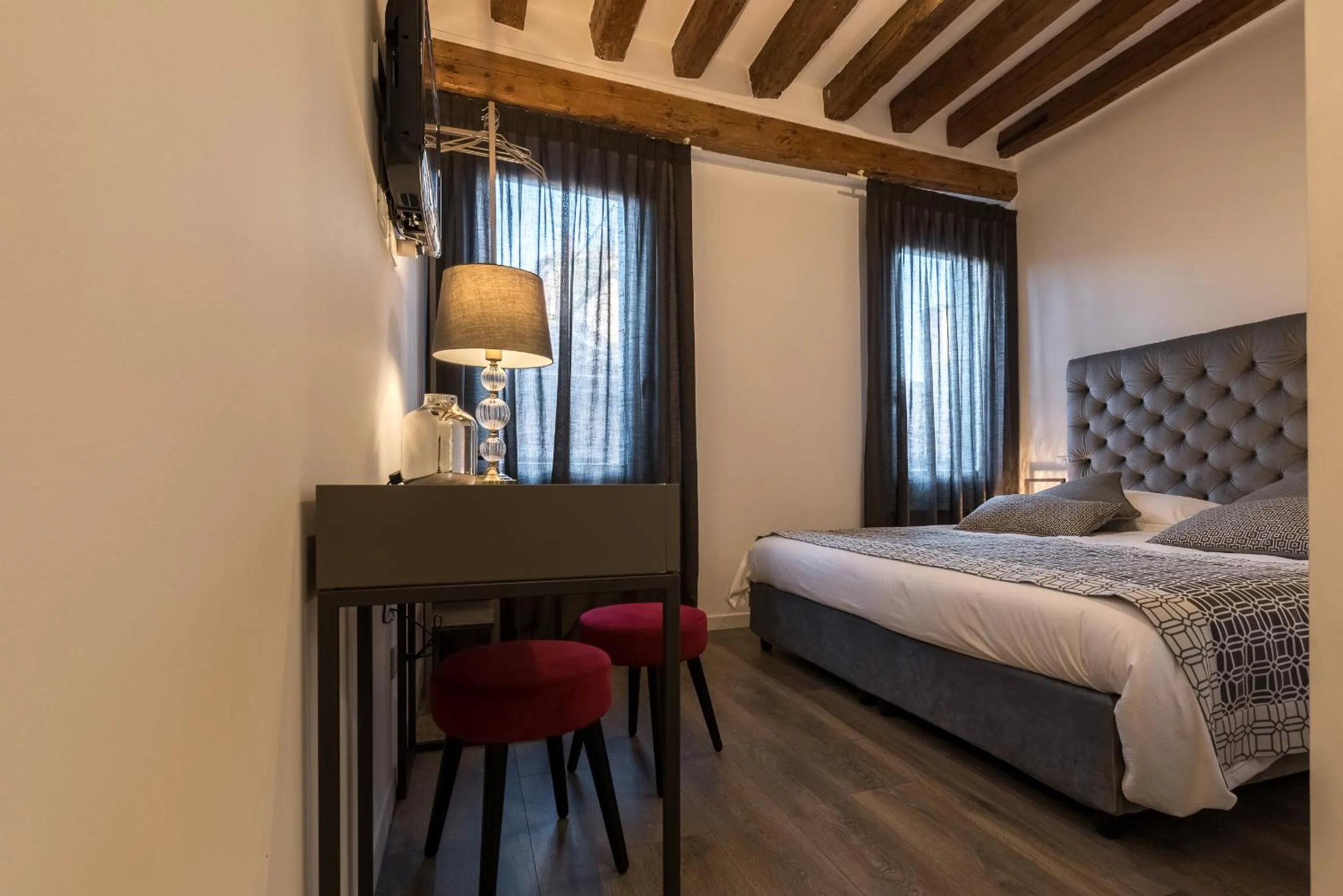 Bedroom, Bed in La Loggia della Luna