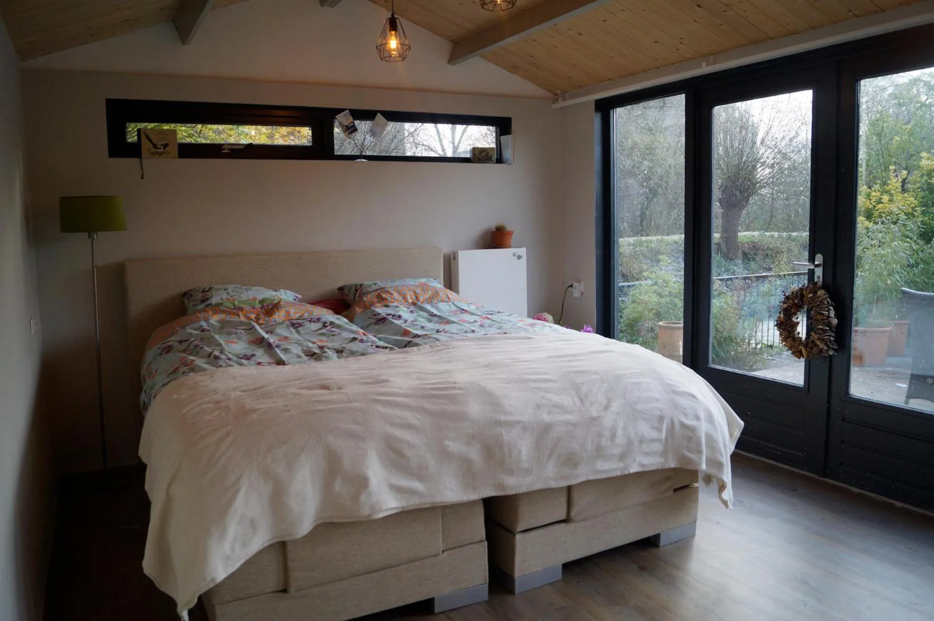 Bed in De Zes Wielen