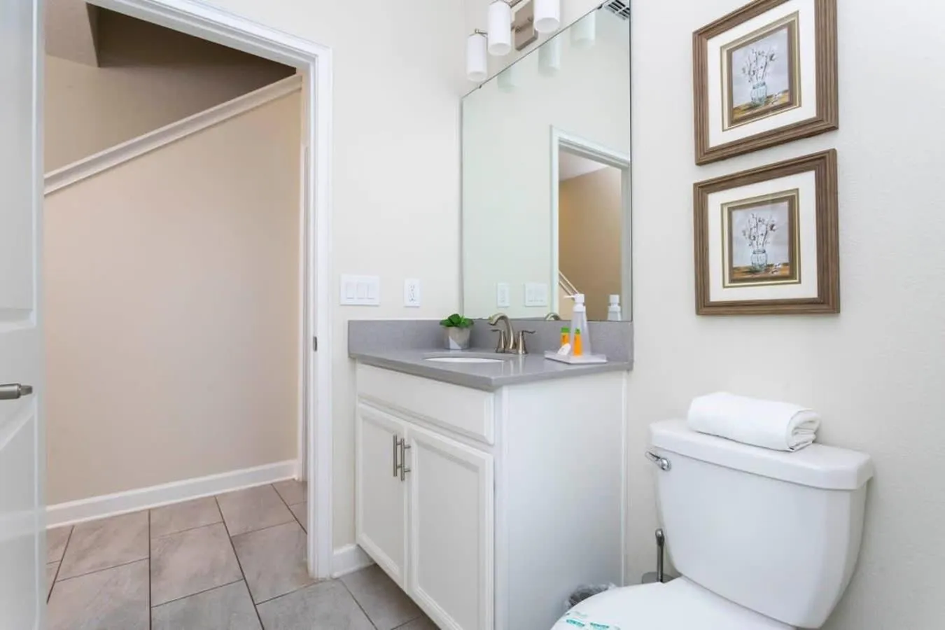 Four Bedrooms TownHome 4861