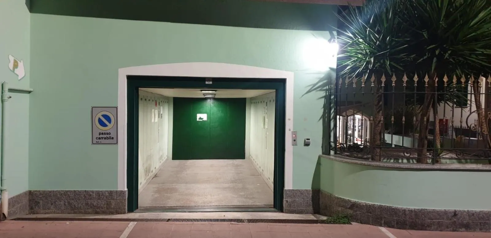 Facade/entrance in Hotel Jean Marie