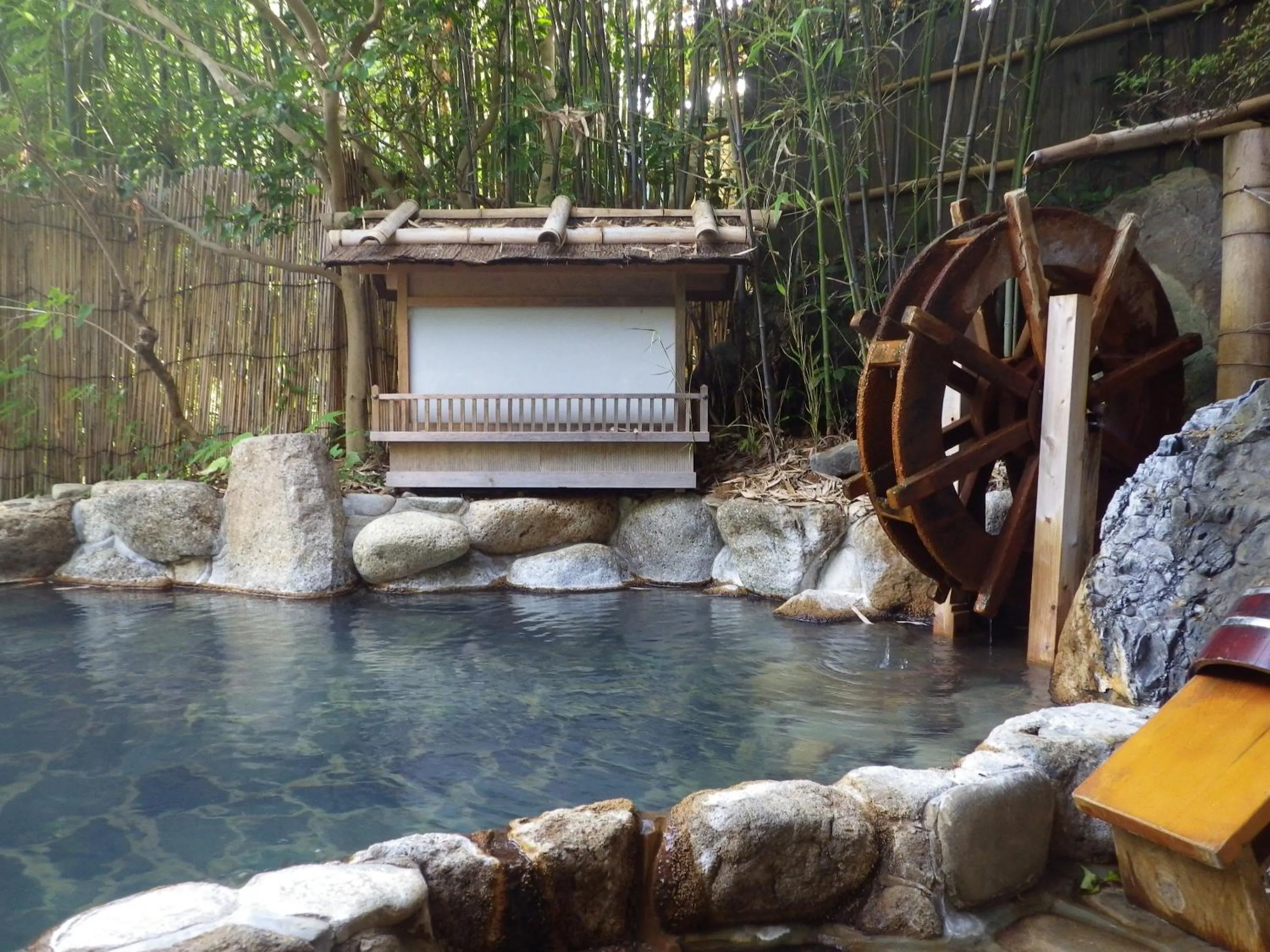Open Air Bath in Kosenkaku Yoshinoya