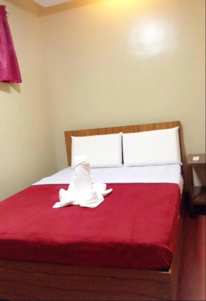 Bed in East Square Inn