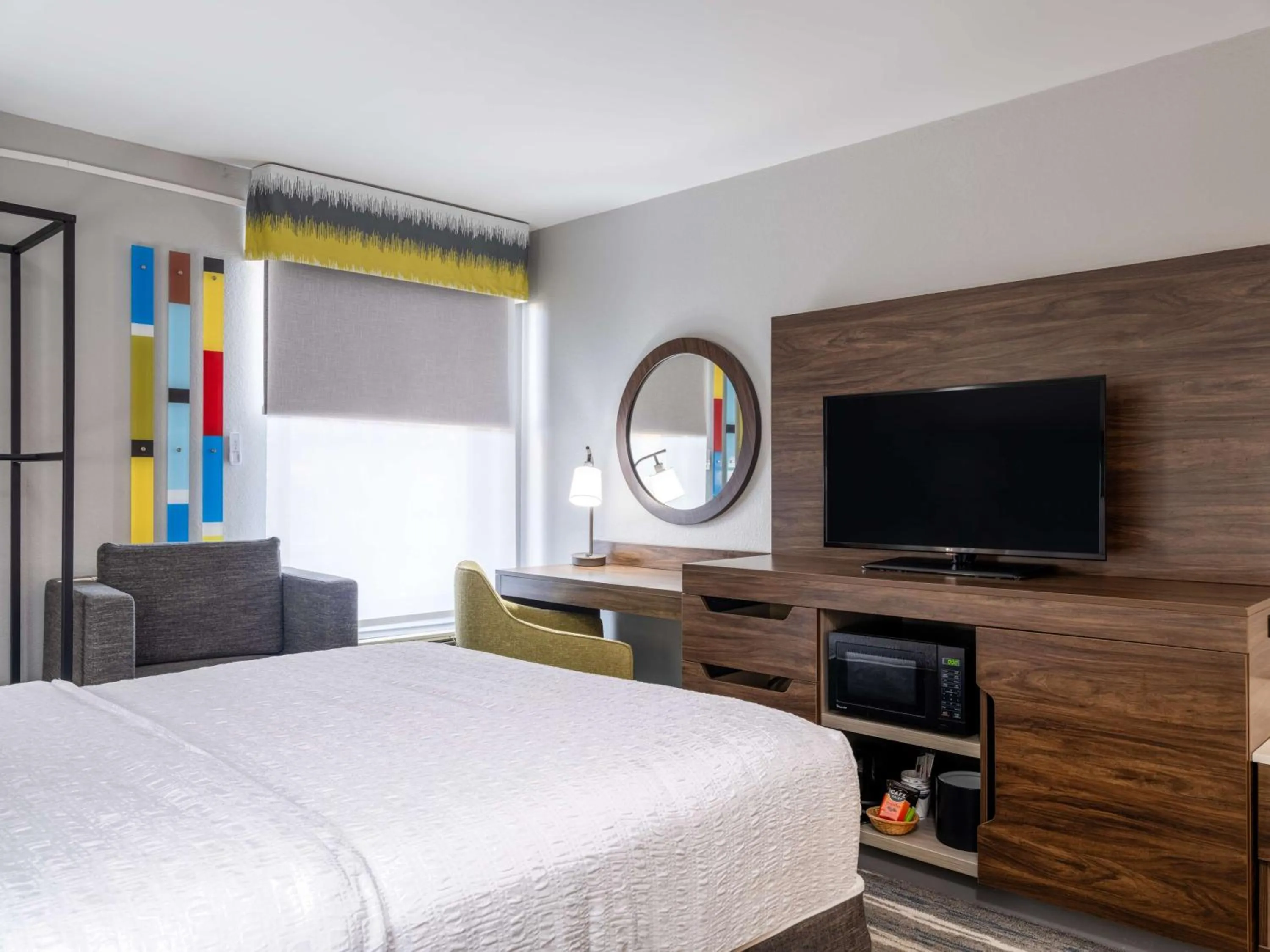 Bedroom, Bed in Hampton Inn Atlanta-Peachtree Corners/Norcross