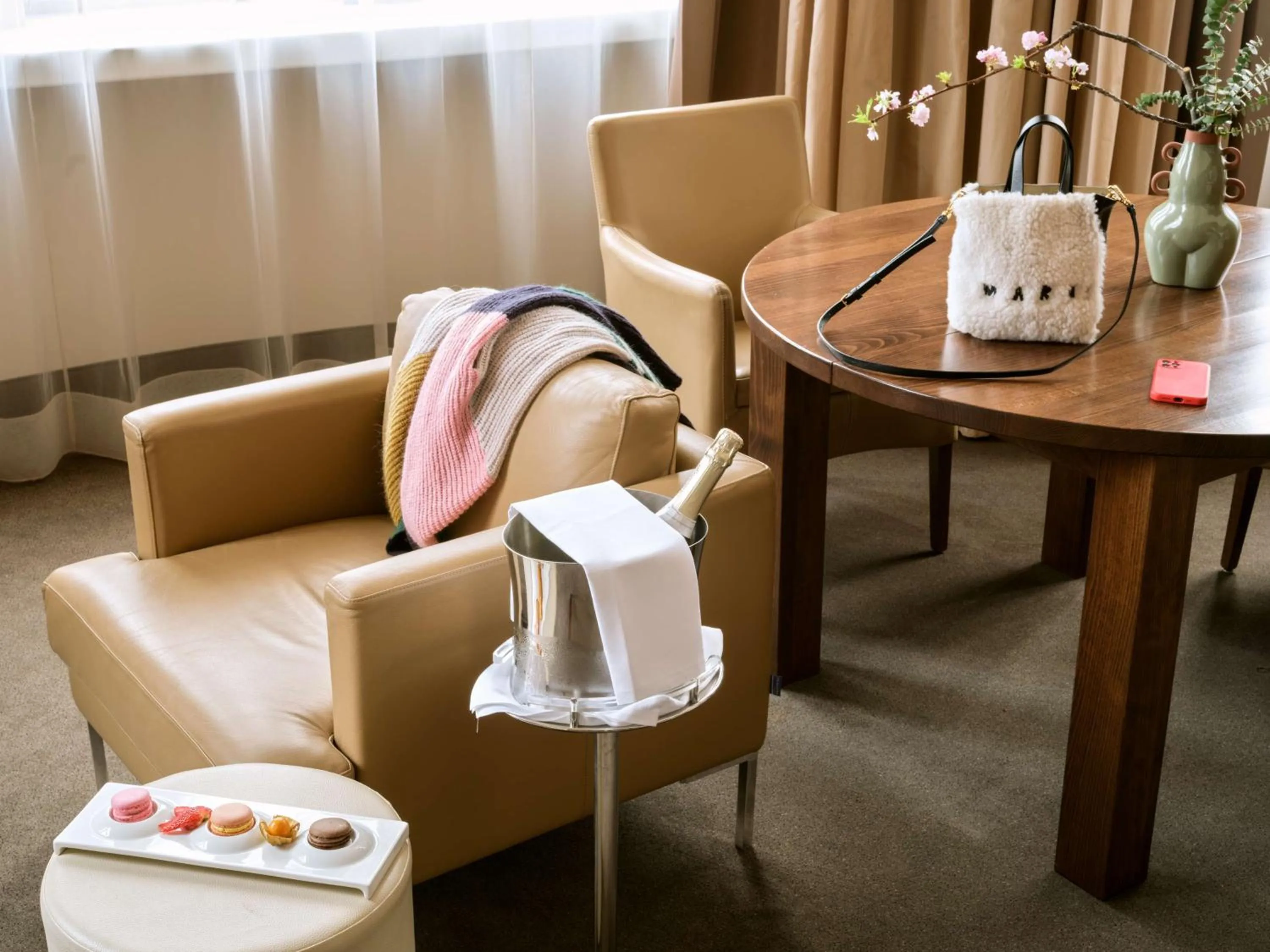 Living room in Flemings Selection Hotel Wien-City