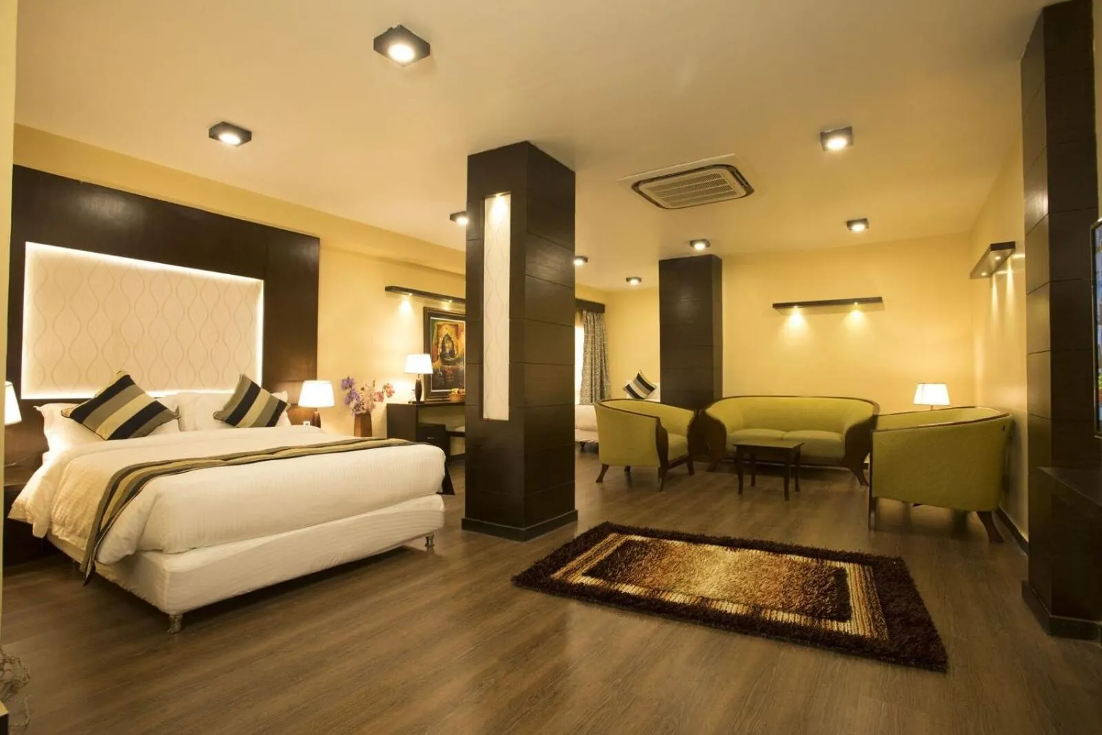 Bedroom, Bed in United Business Hotel