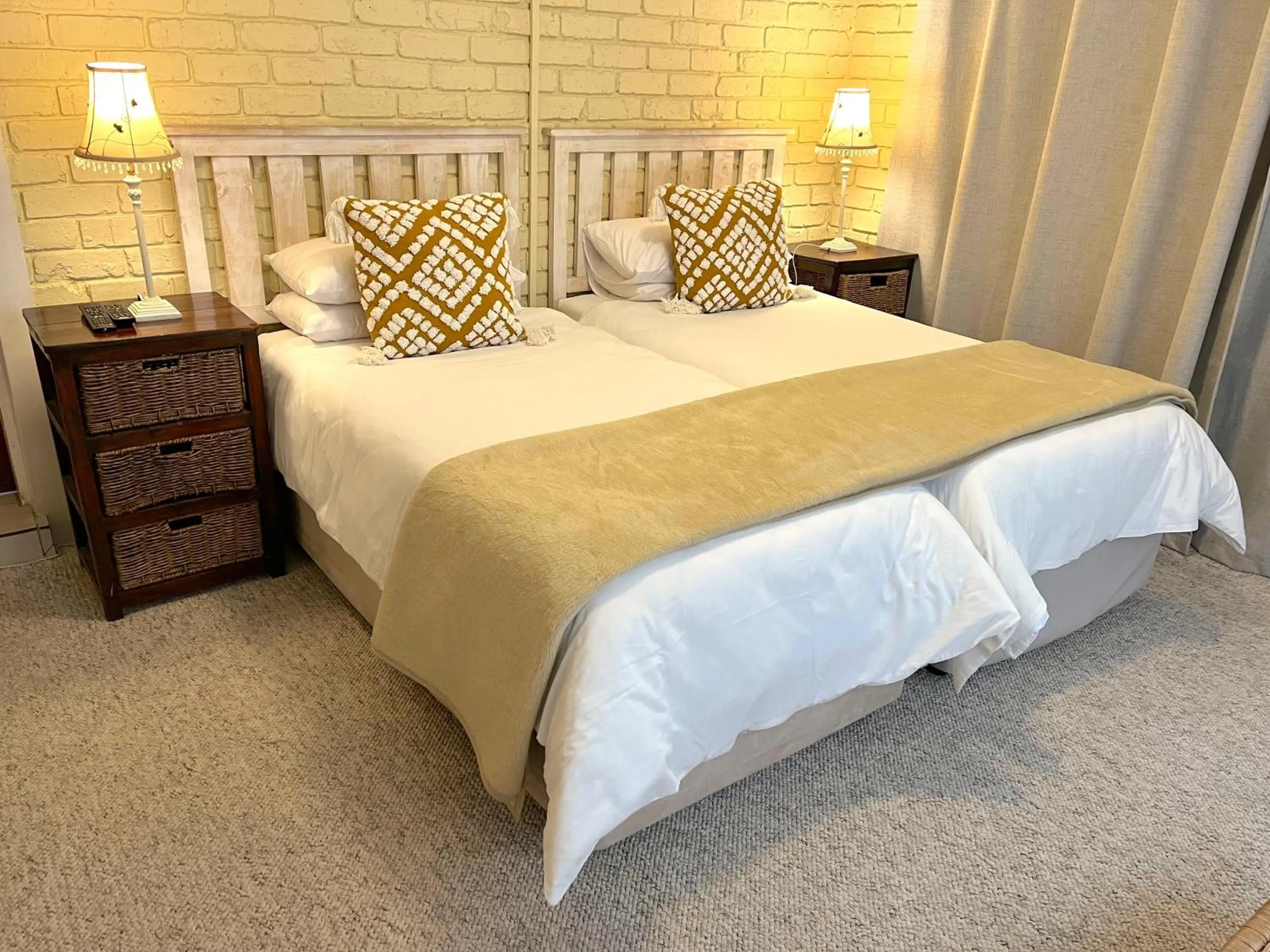 Bed in Safari Club Guest Lodge OR Tambo International Airport