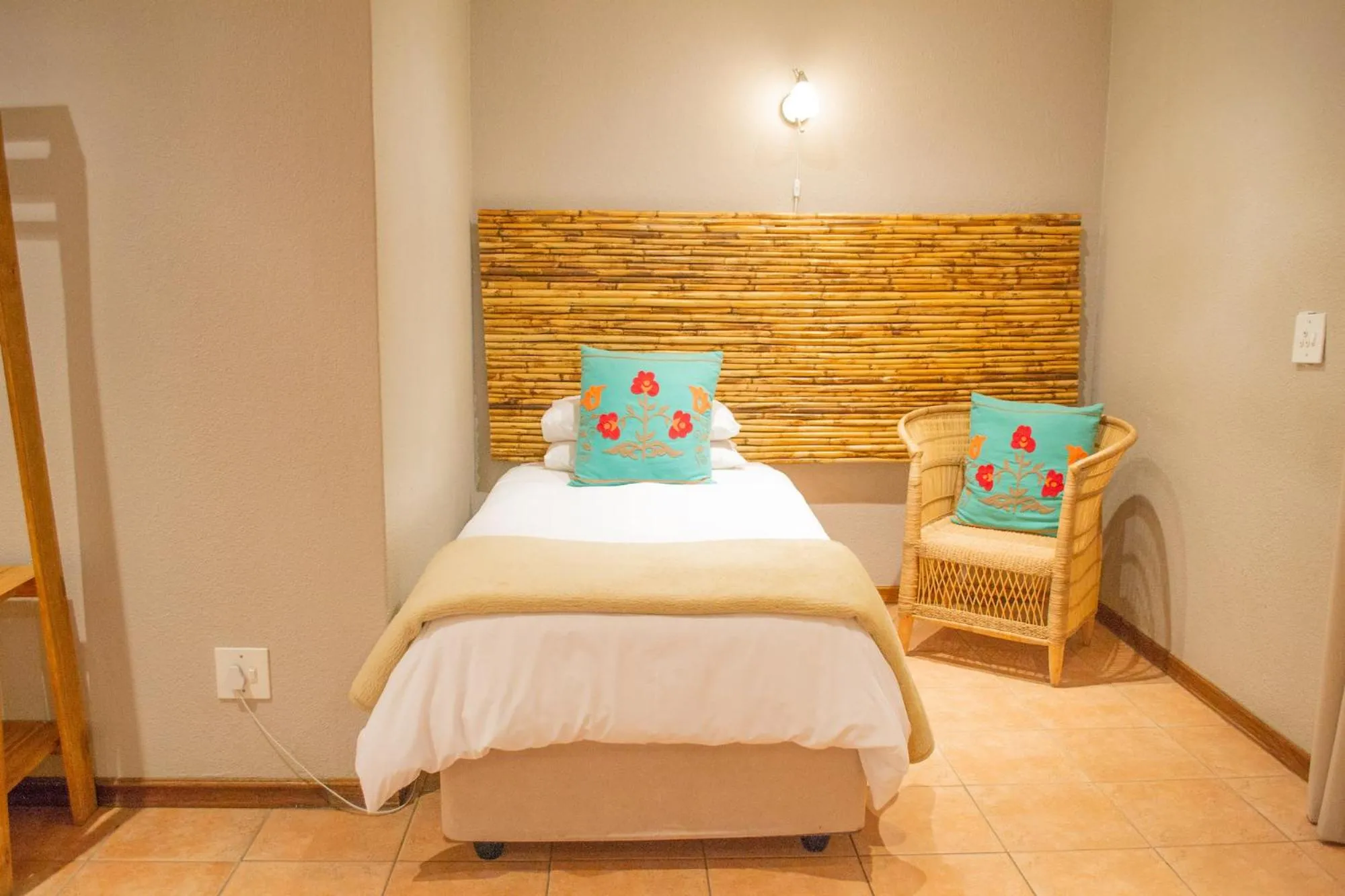 Bed in Safari Club Guest Lodge OR Tambo International Airport
