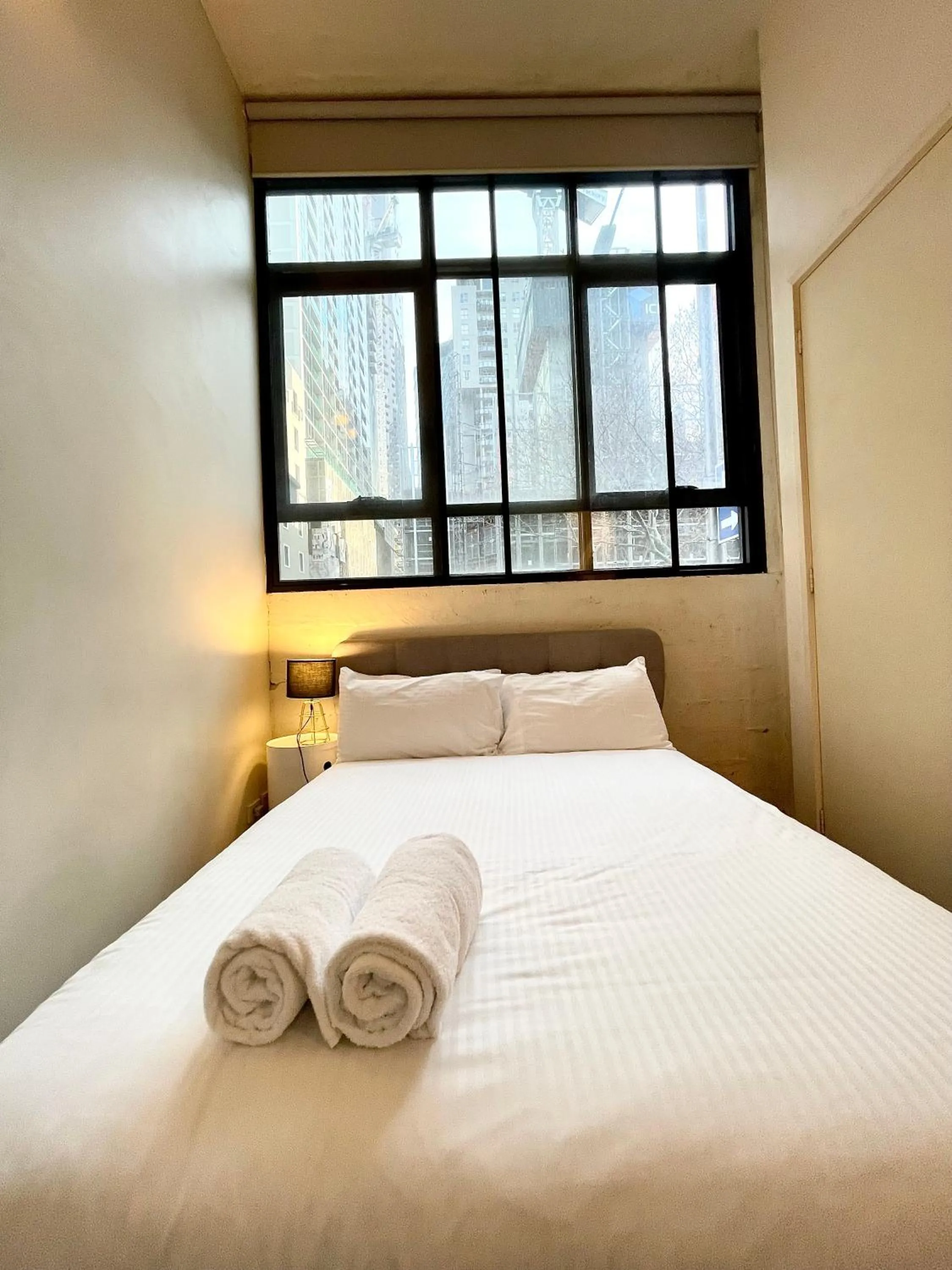 Bedroom, Bed in ReadySet Apartments on King