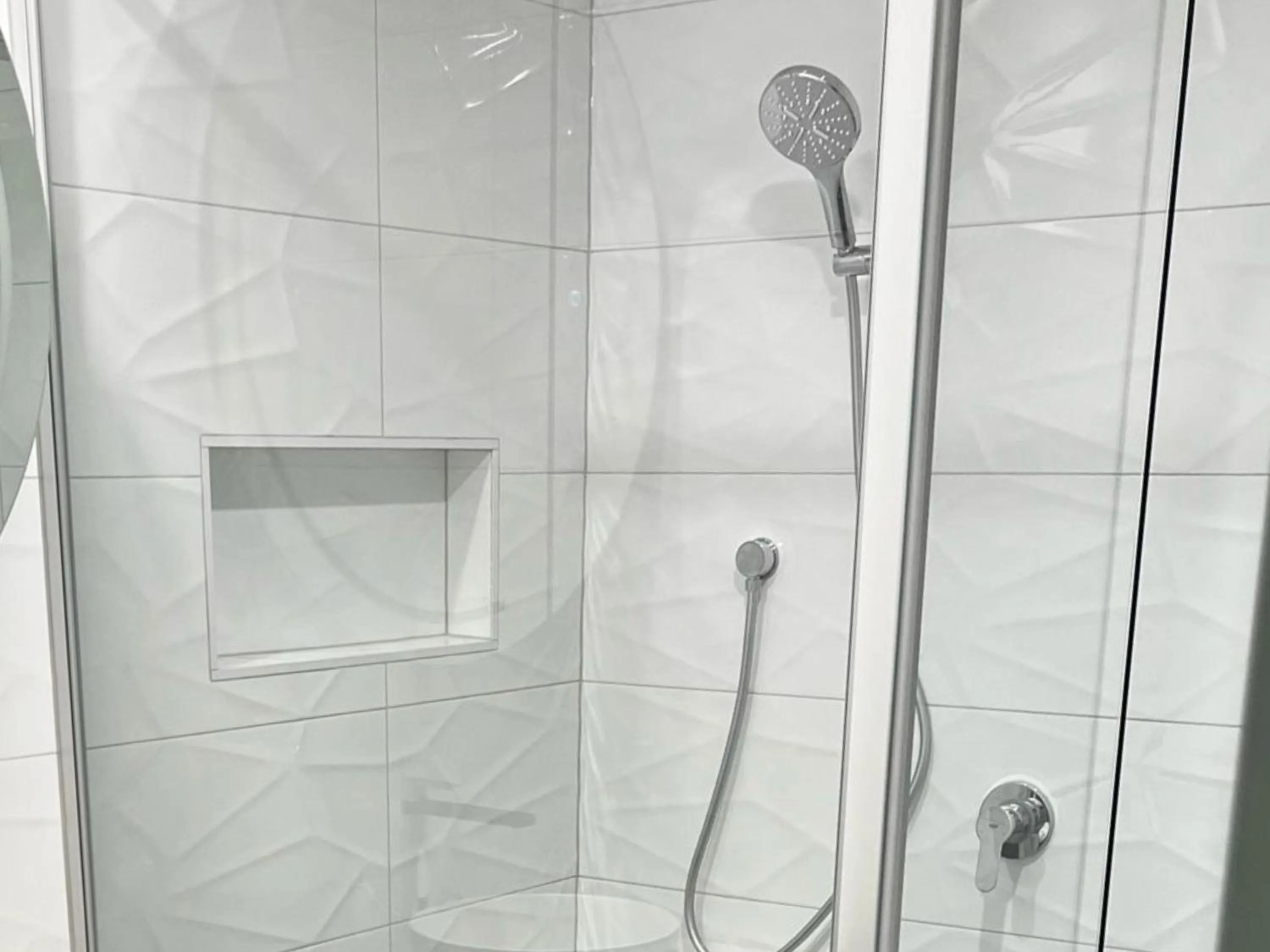 ReadySet Apartments on King