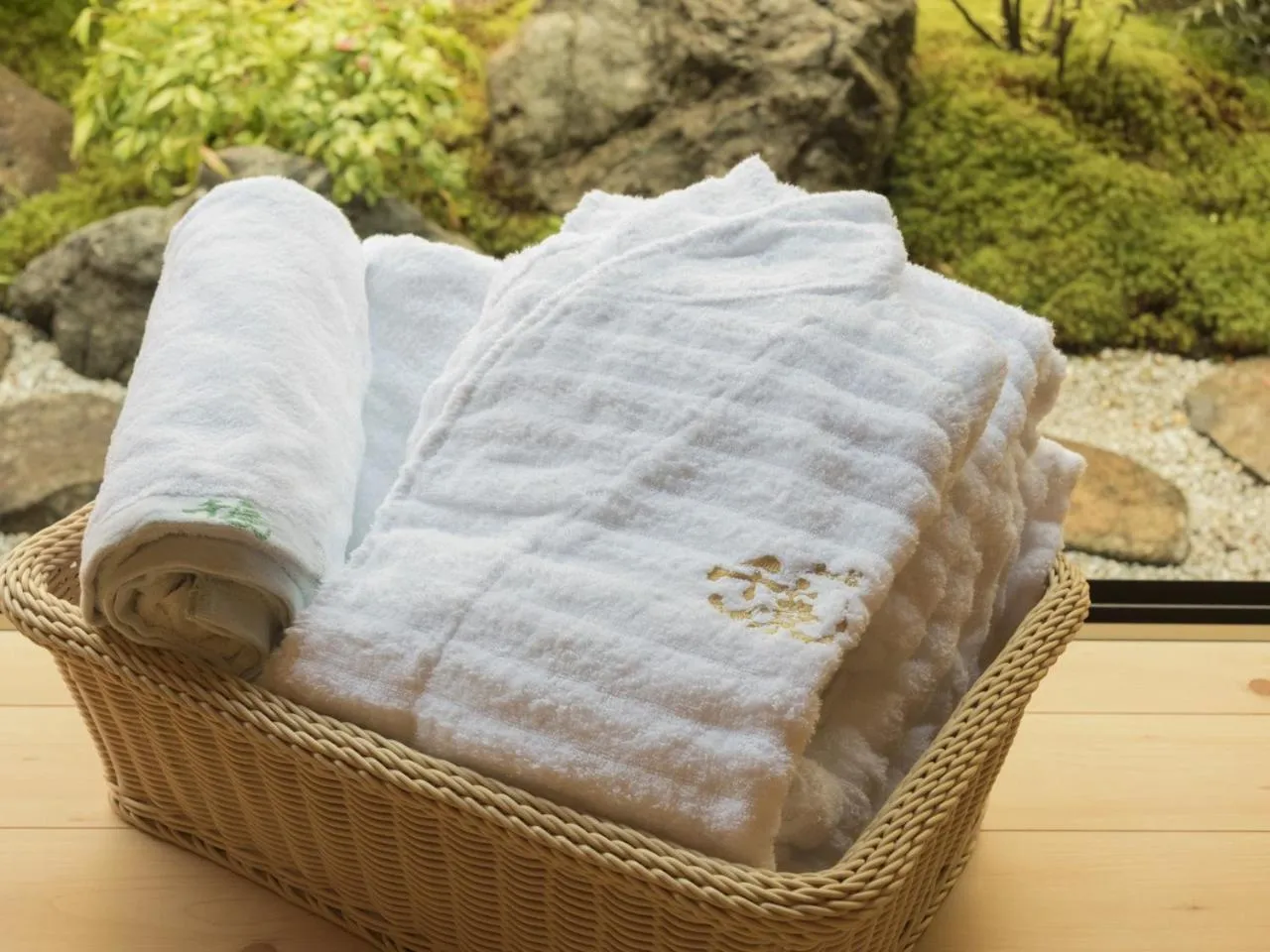 Hot Spring Bath in Yunotani Senkei