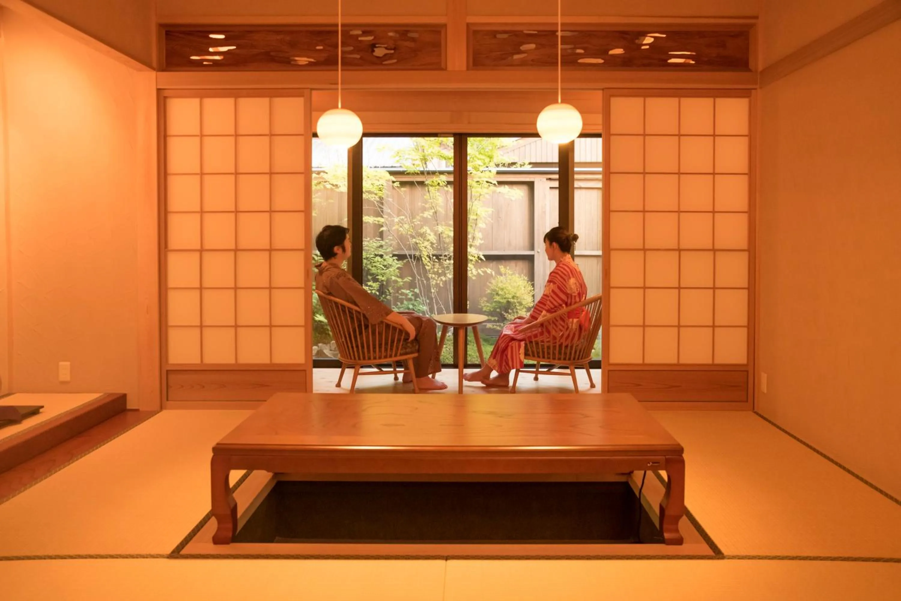 People in Yunotani Senkei