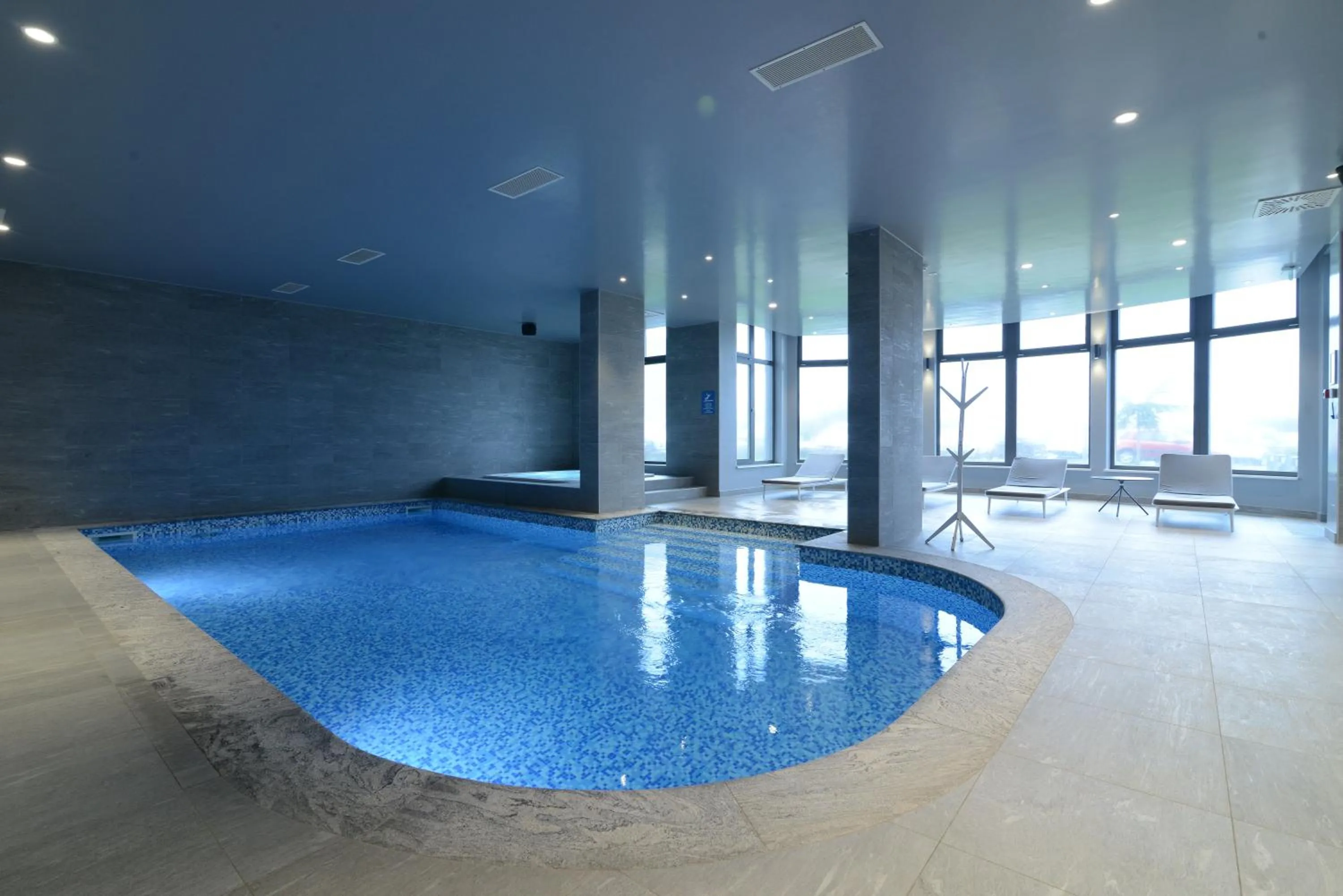 Pool view in Hotel Princess