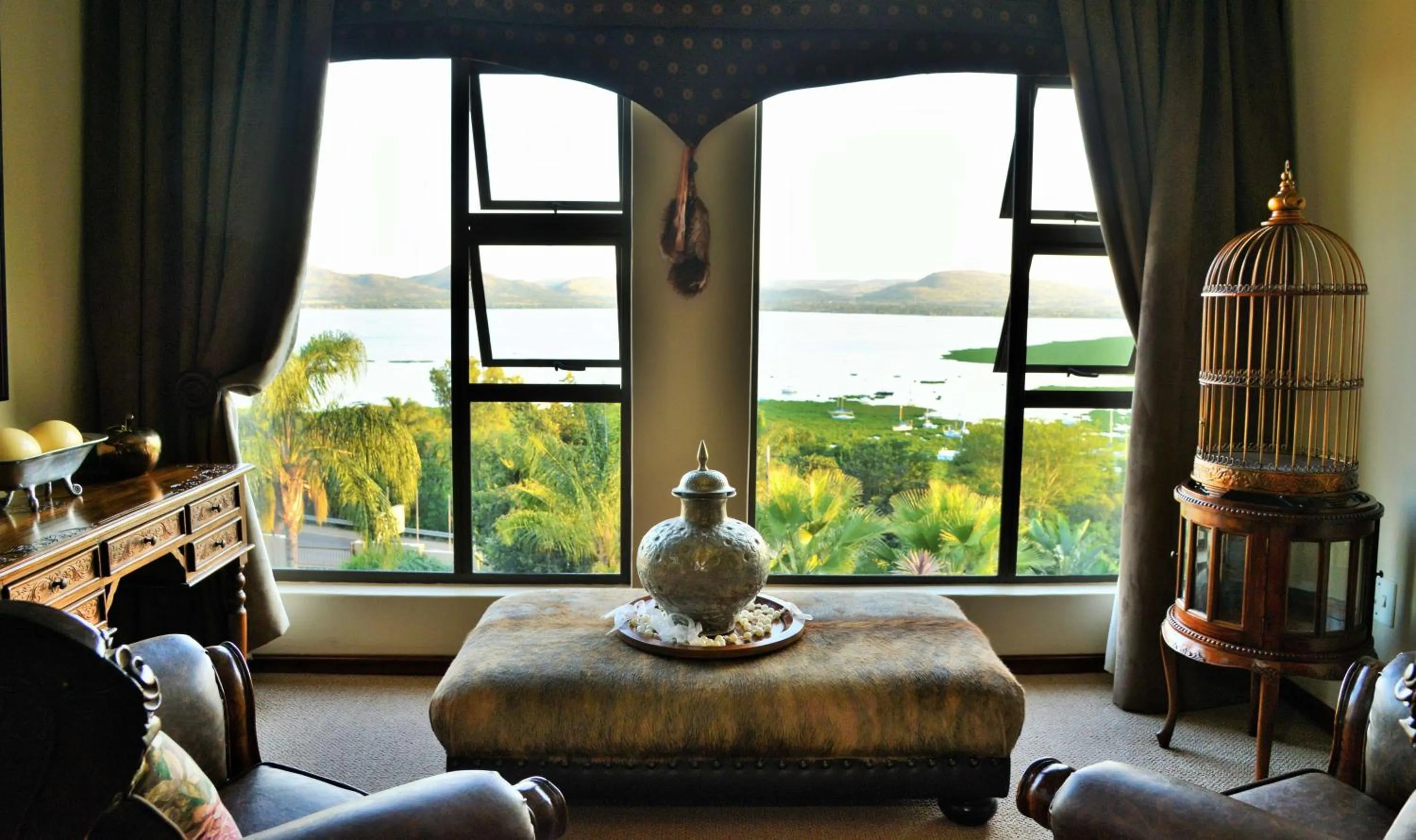 Seating area in Stirling Manor Boutique Guest House