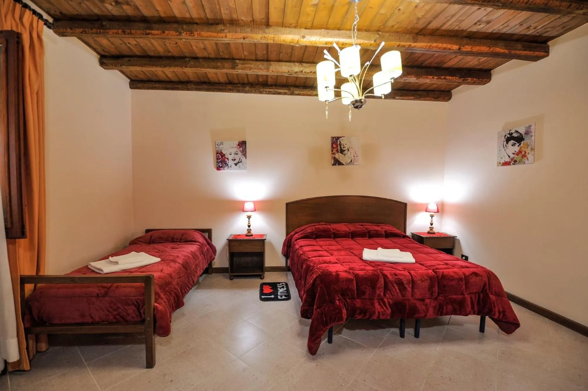 Bed in Hotel Piccolo