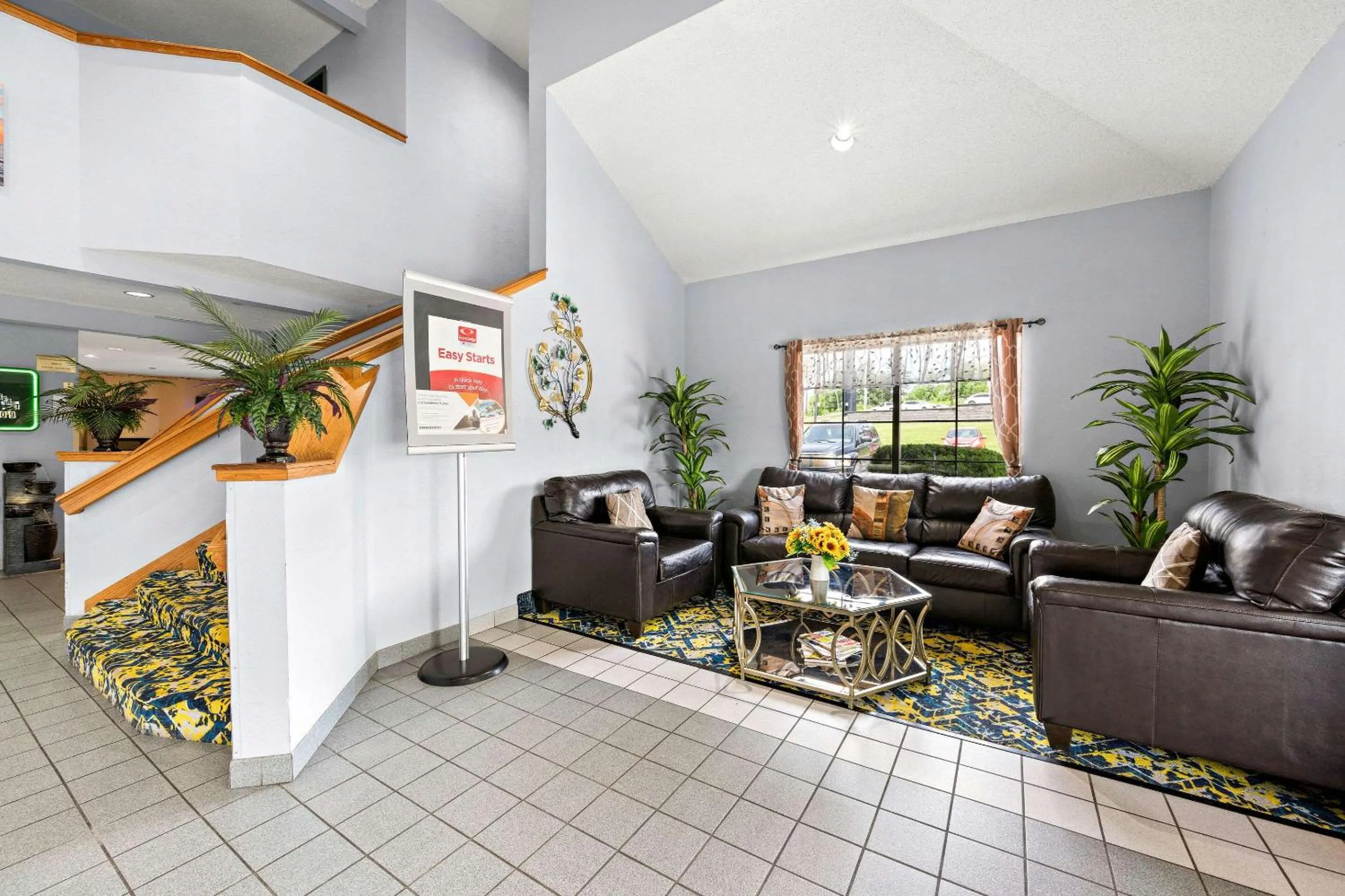 Lobby or reception in Econo Lodge London North