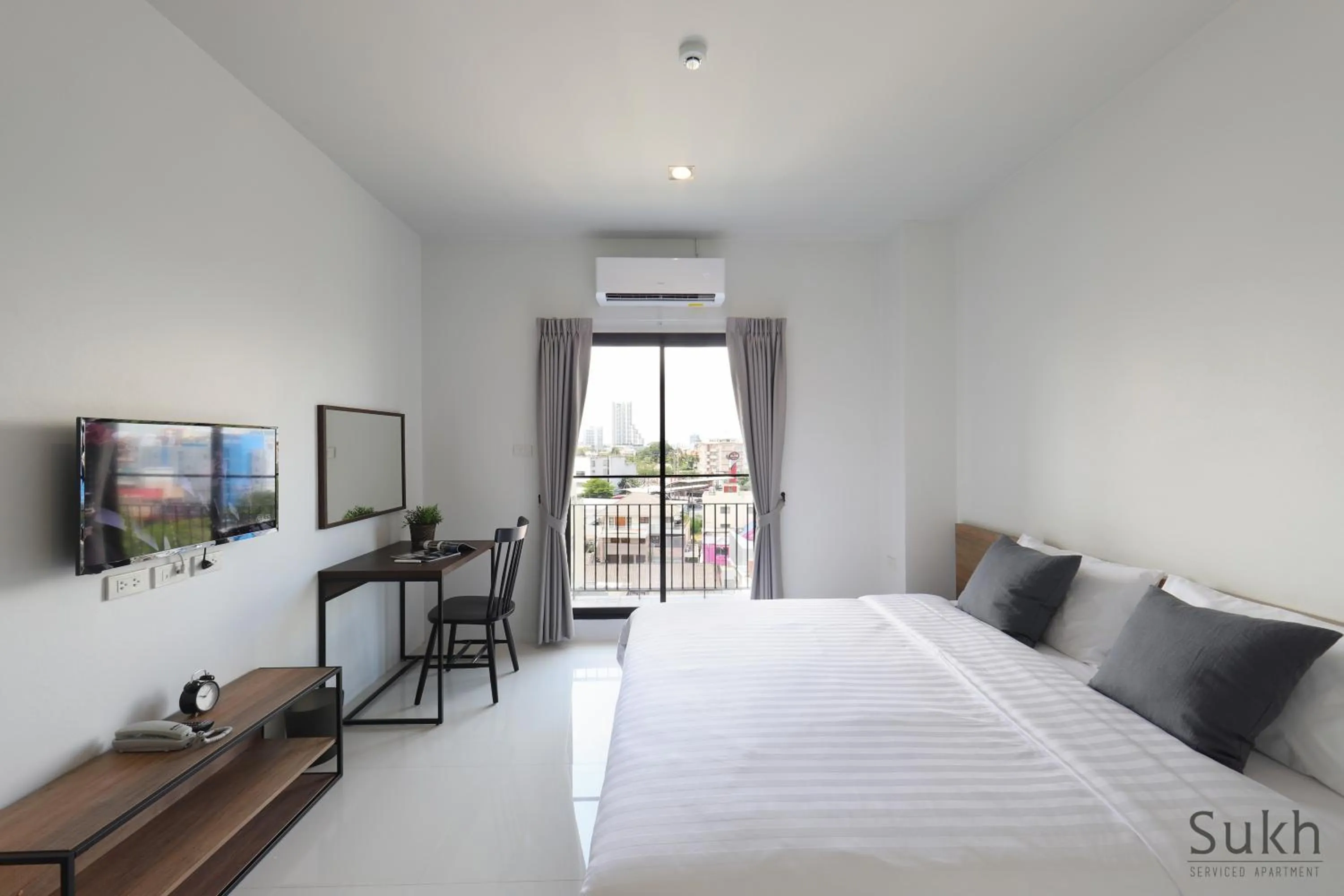 Bed in Sukh Serviced Apartment